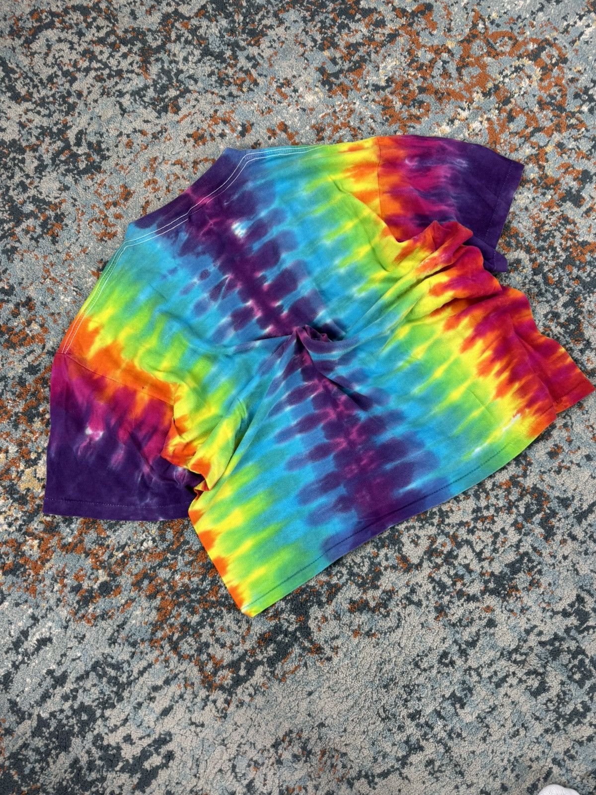 Vintage Vintage 90s Oneita made in USA rainbow tie dye tee boxy fit Size US L / EU 52-54 / 3 - 2 Thumbnail
