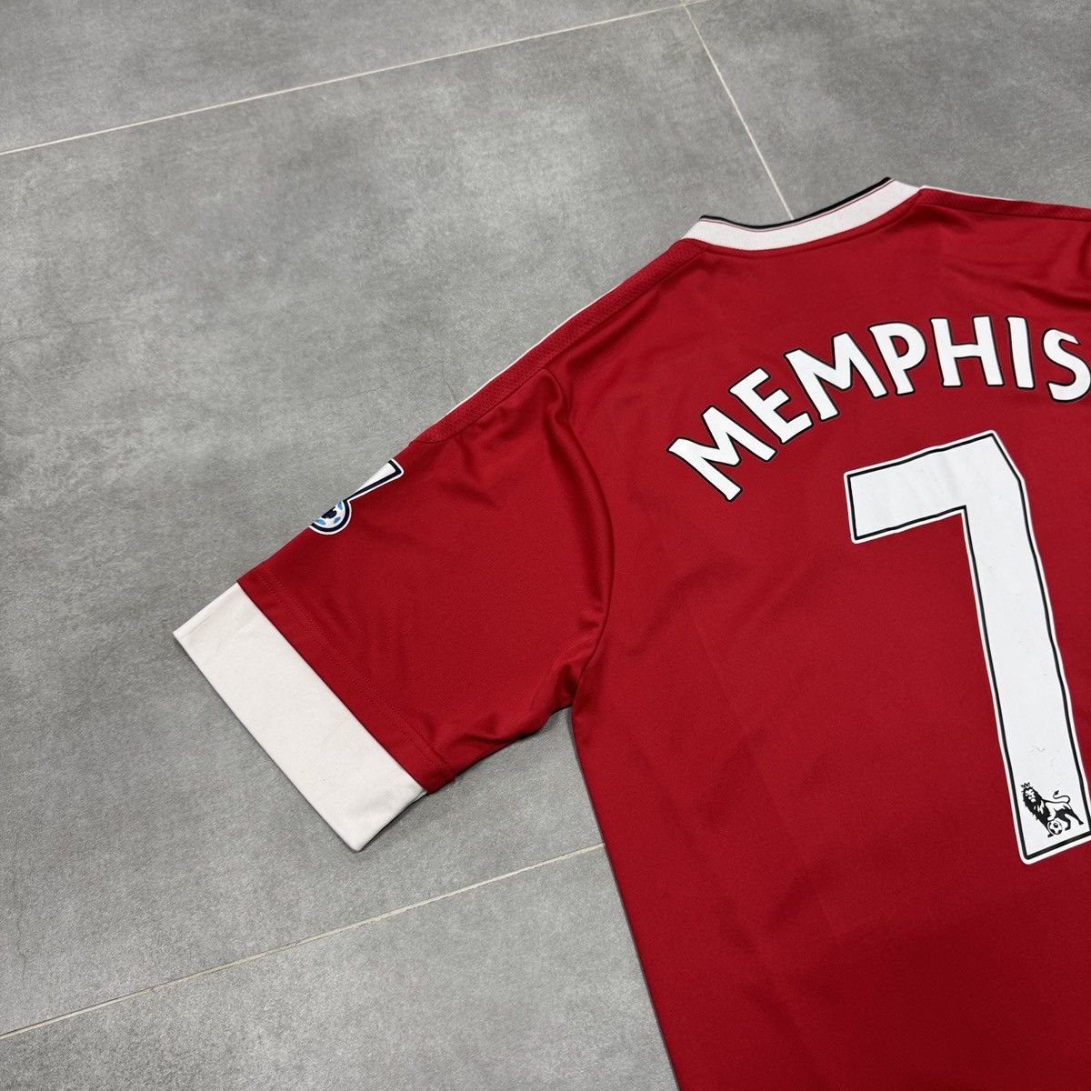 Adidas Adidas Manchester United #7 Memphis 2015/2016 Soccer Jersey Size US L / EU 52-54 / 3 - 22 Thumbnail