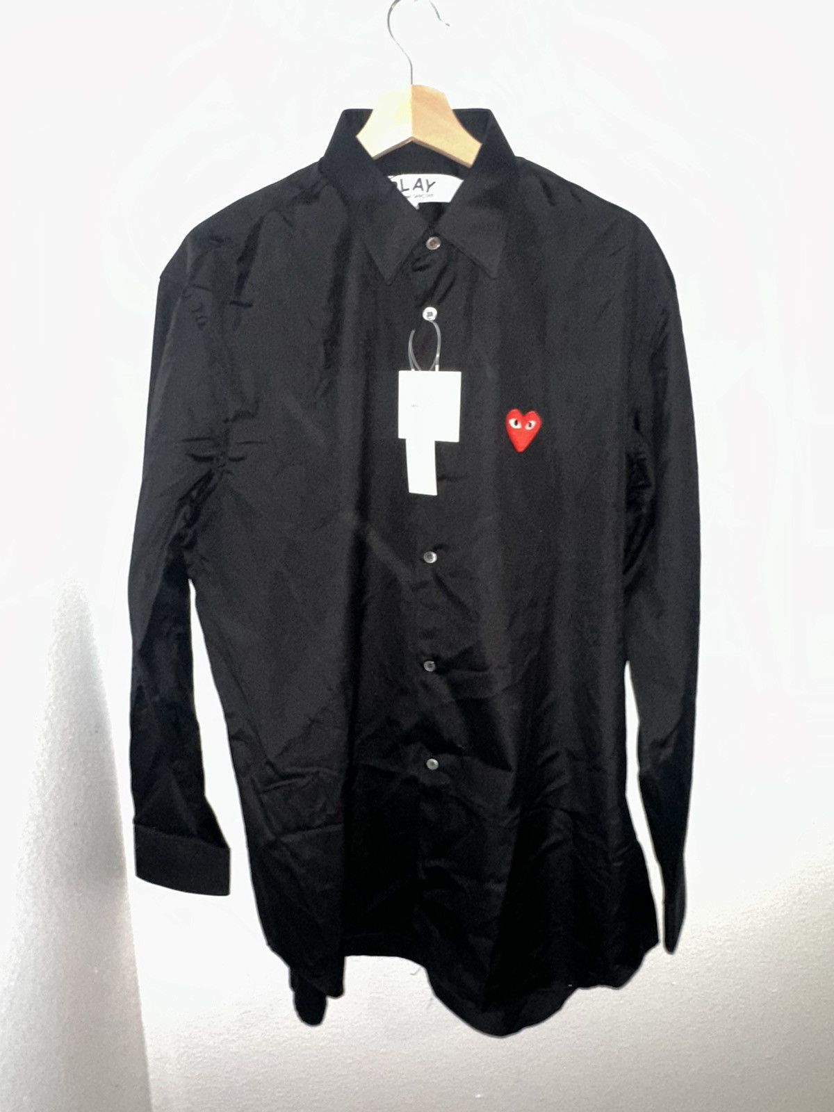 Comme des Garcons CDG PLAY BUTTON UP Size US XL / EU 56 / 4 - 1 Thumbnail