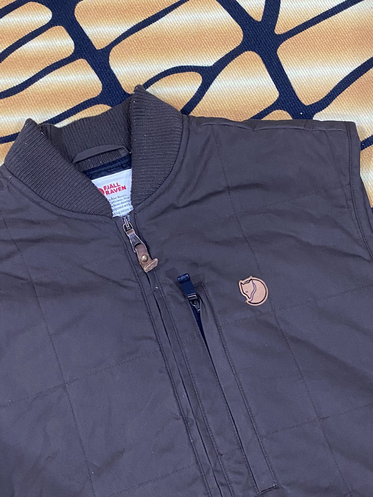 Fjallraven FJALL RAVEN G1000 HUNTING VEST NICE DESIGN Size US M / EU 48-50 / 2 - 5 Thumbnail