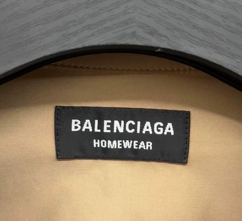 Balenciaga Balenciaga size 46 Embroidered Logo Work Jacket Coat Size US S / EU 44-46 / 1 - 4 Thumbnail