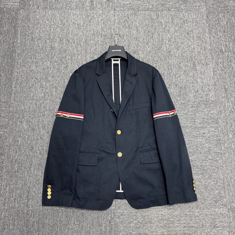 Thom Browne Thom Browne size2 A dark blue striped suit jacket Size 36S - 1 Thumbnail
