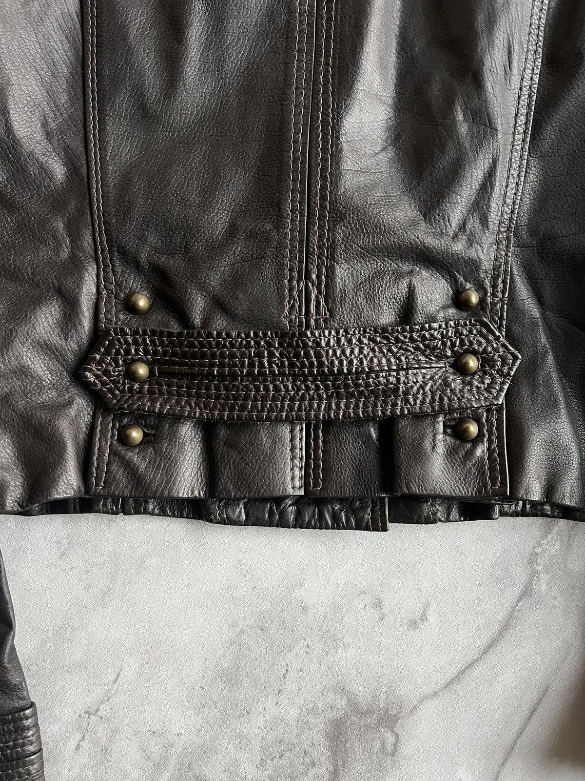 Hugo Boss 2000’s Hugo Boss Calf Leather Studded Military Jacket Size S / US 4 / IT 40 - 5 Thumbnail