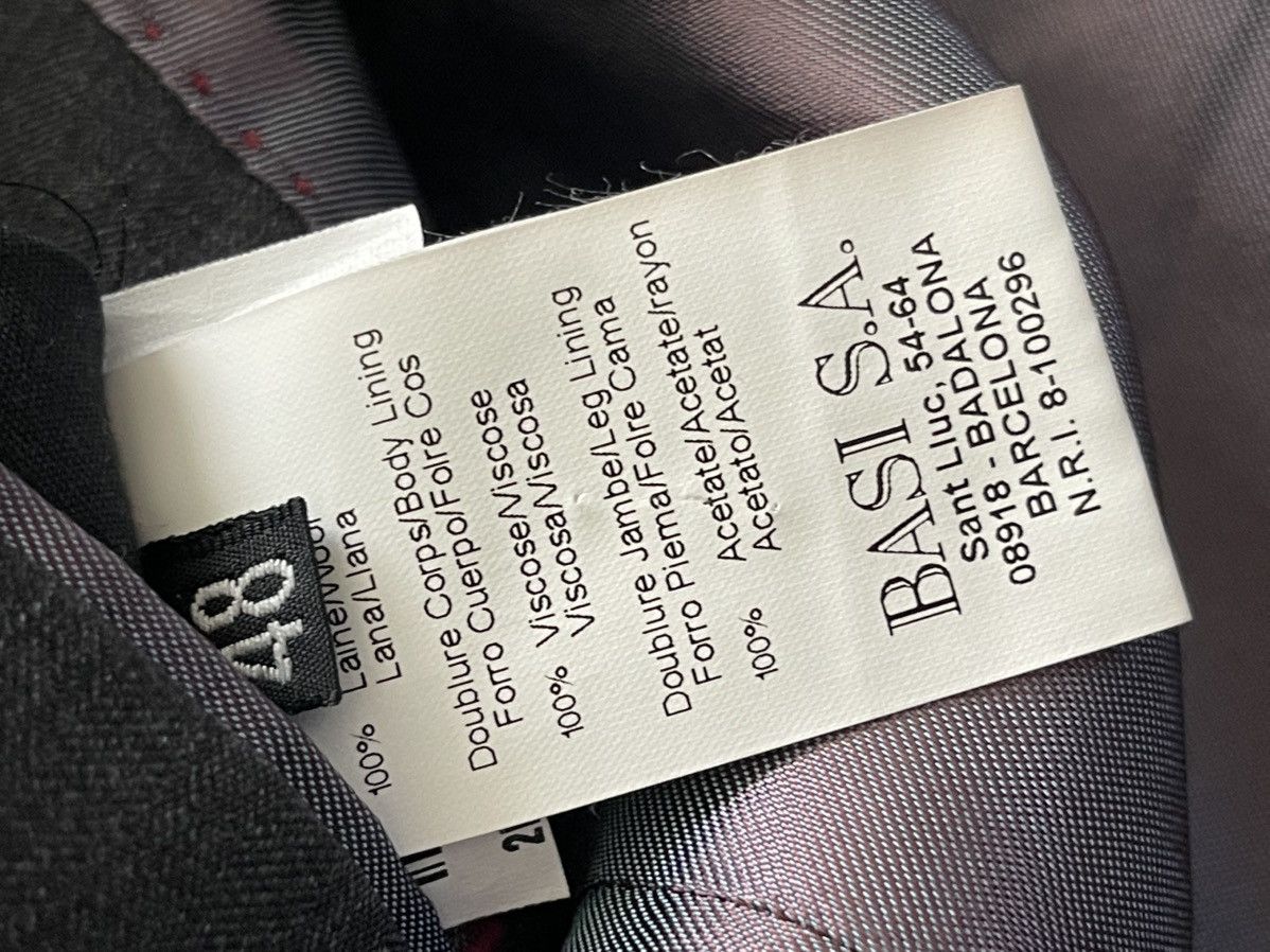 Designer Armand Basi Barcelona men’s suit 48 Size 48R - 6 Thumbnail