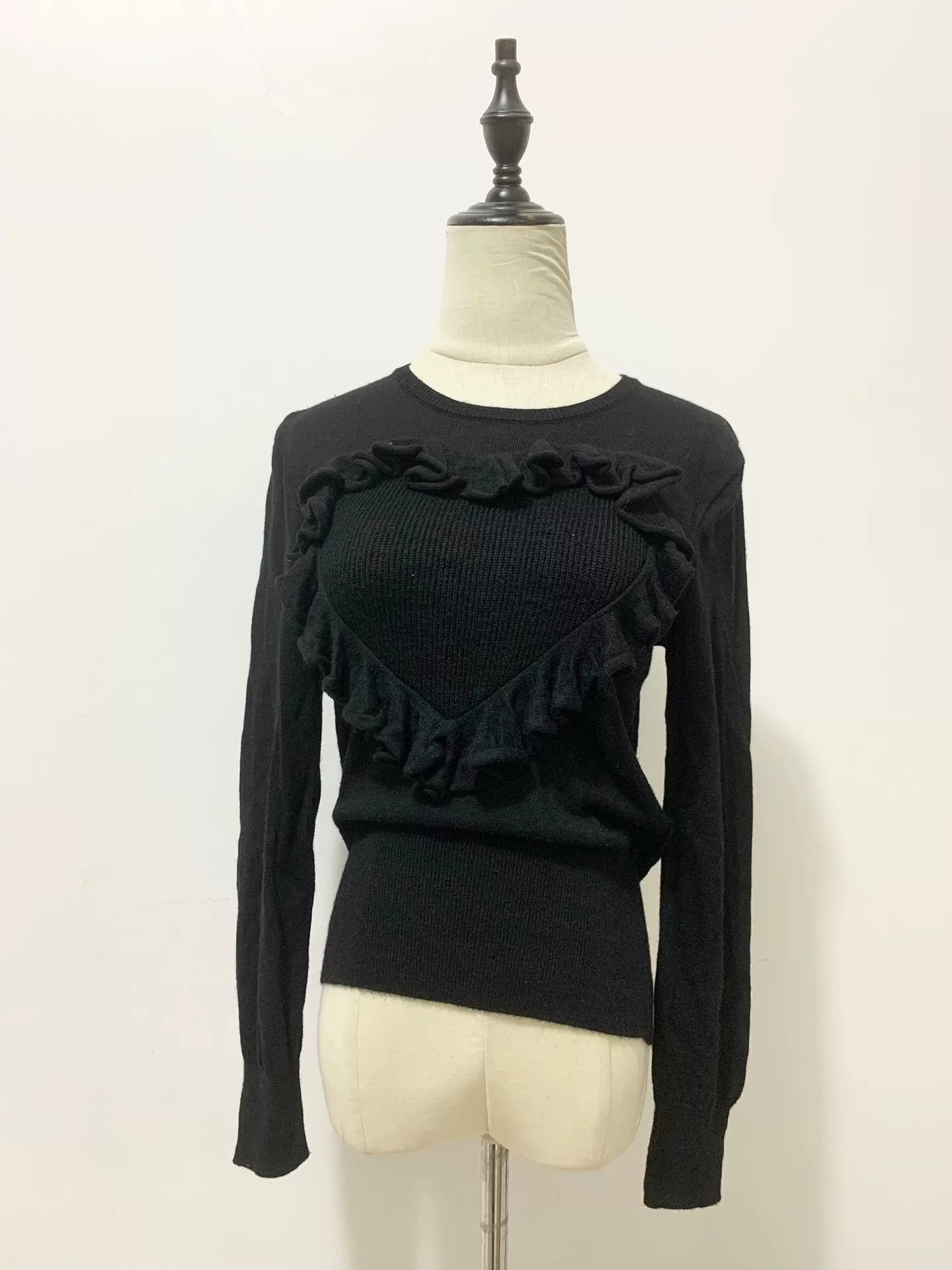 Vivienne Westwood Vivienne Westwood Black Heart Sweater Size M / US 6-8 / IT 42-44 - 1 Thumbnail