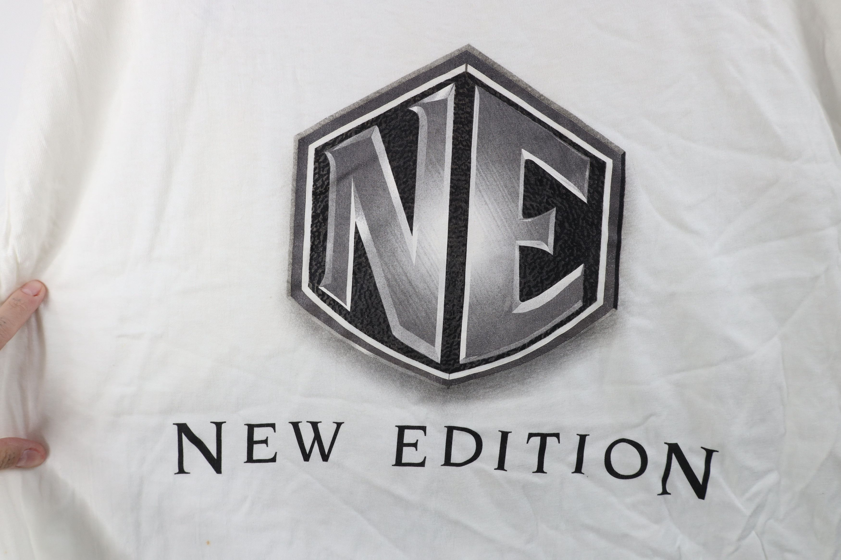 Vintage Vintage 90s The Album New Edition Band R&B T-Shirt White Size US XL / EU 56 / 4 - 5 Thumbnail