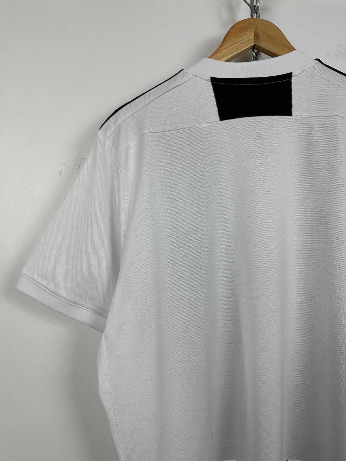Adidas 2018/19 Adidas Juventus FC Home Soccer Jersey Size US XL / EU 56 / 4 - 14 Thumbnail
