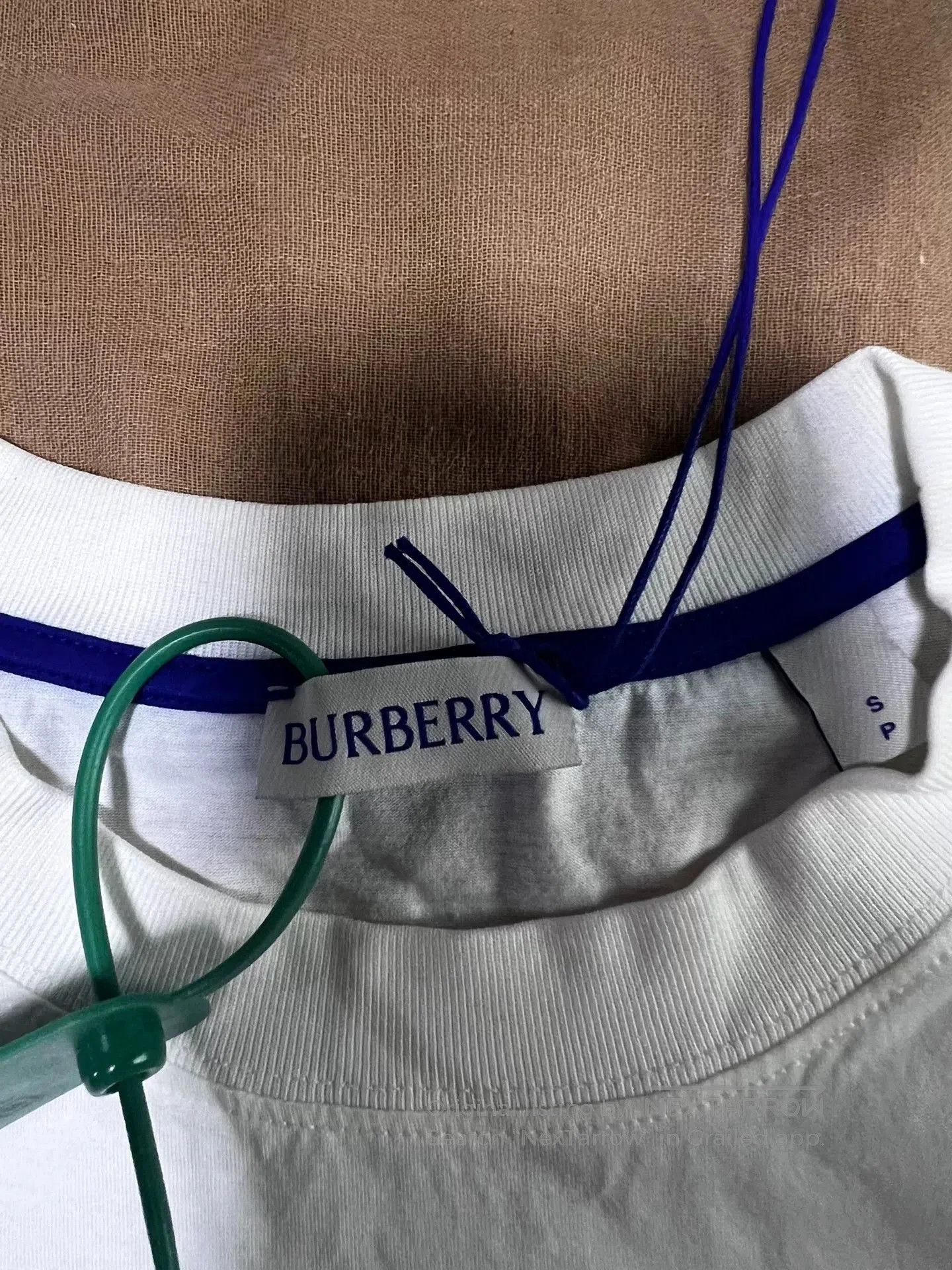 Burberry Burberry Men's Short. Size US S / EU 44-46 / 1 - 3 Thumbnail
