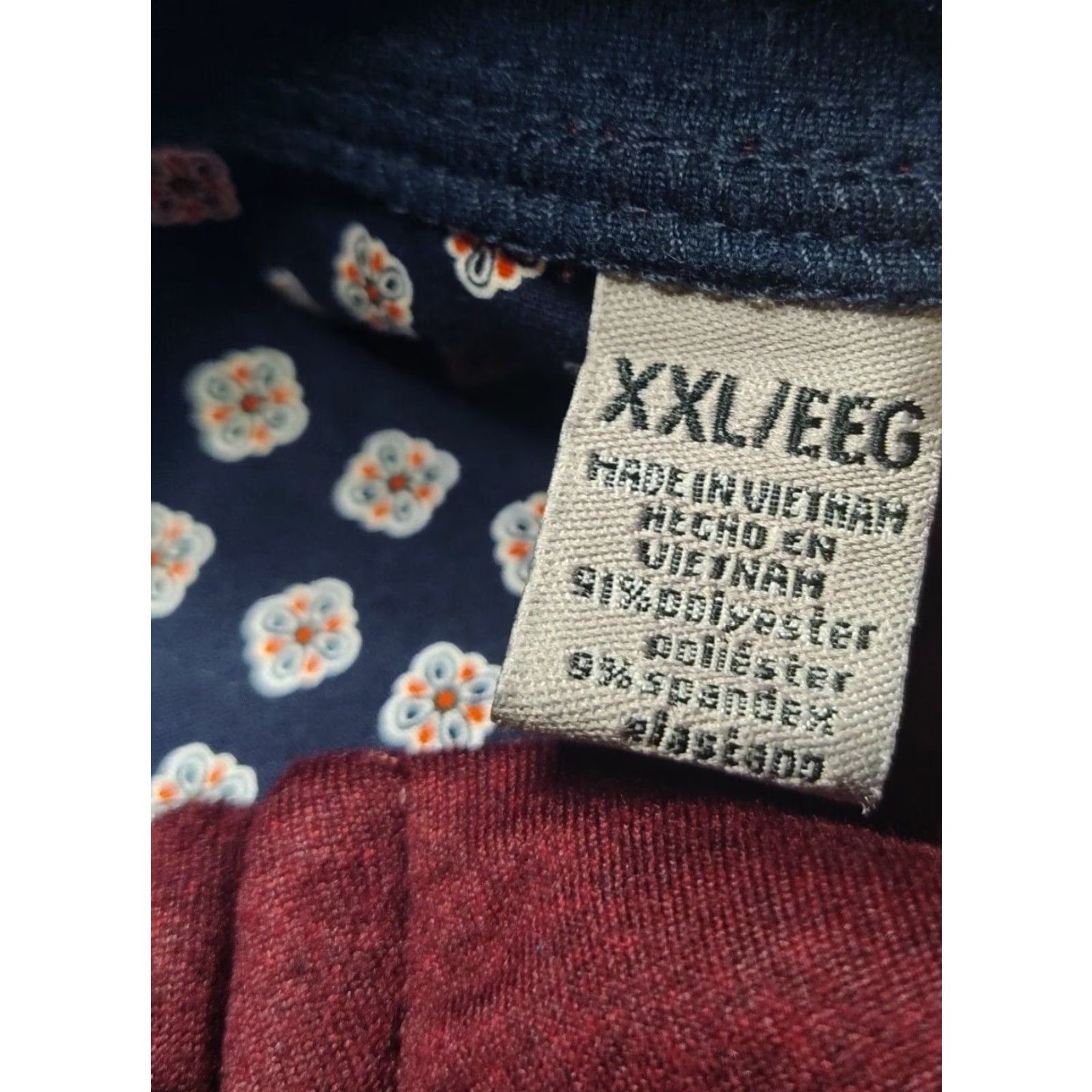 Vintage AGE OF WISDOM Men 2XL Burgundy 1/4 Zip Pullover Shirt Shirt Mens 2XL Burgundy 1/4 Zip Pullover Shirt Size US XXL / EU 58 / 5 - 7 Thumbnail