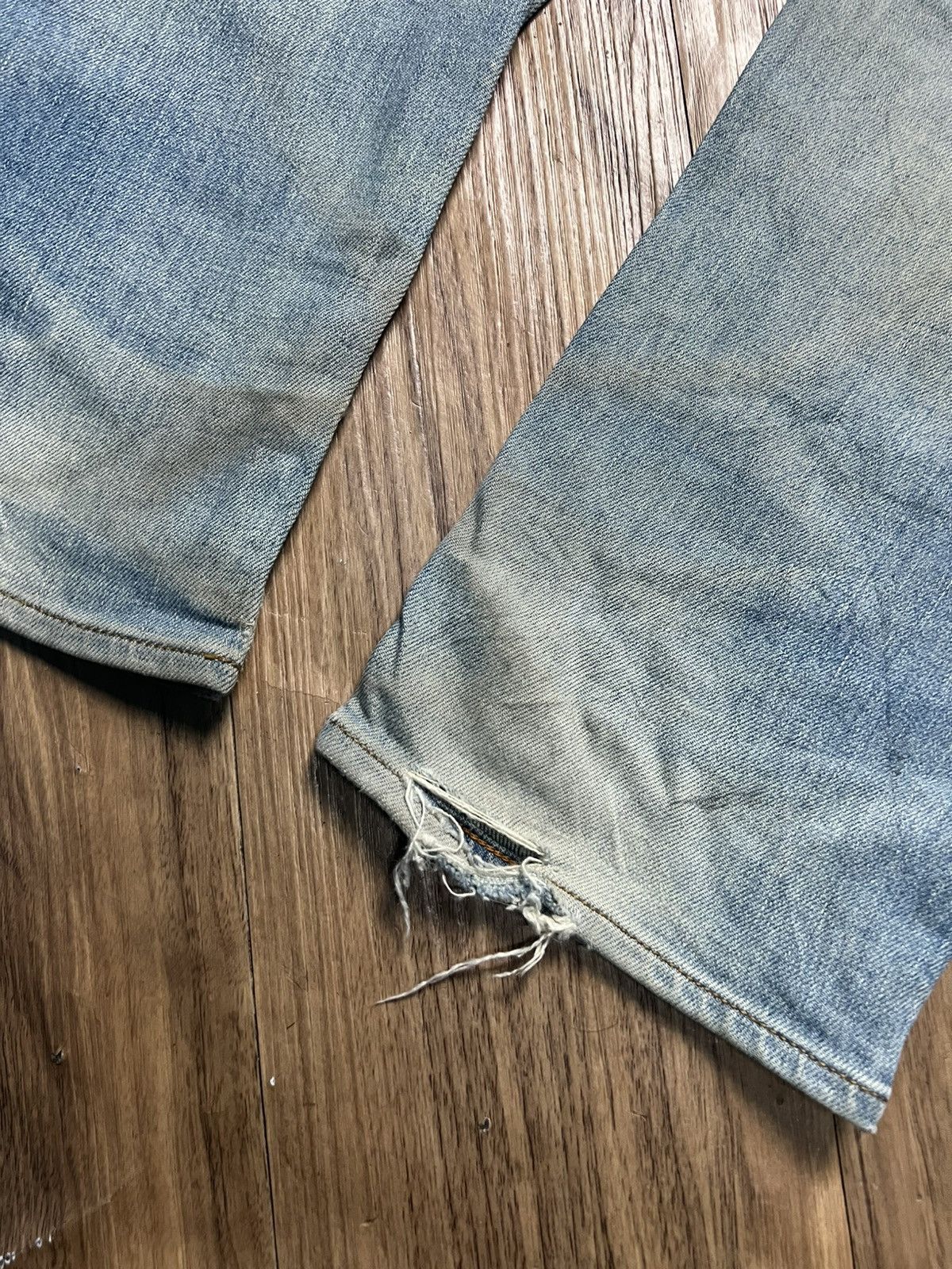 Paul Smith PS Paul Smith Distressed Denim Jeans (41) Size US 35 - 17 Thumbnail