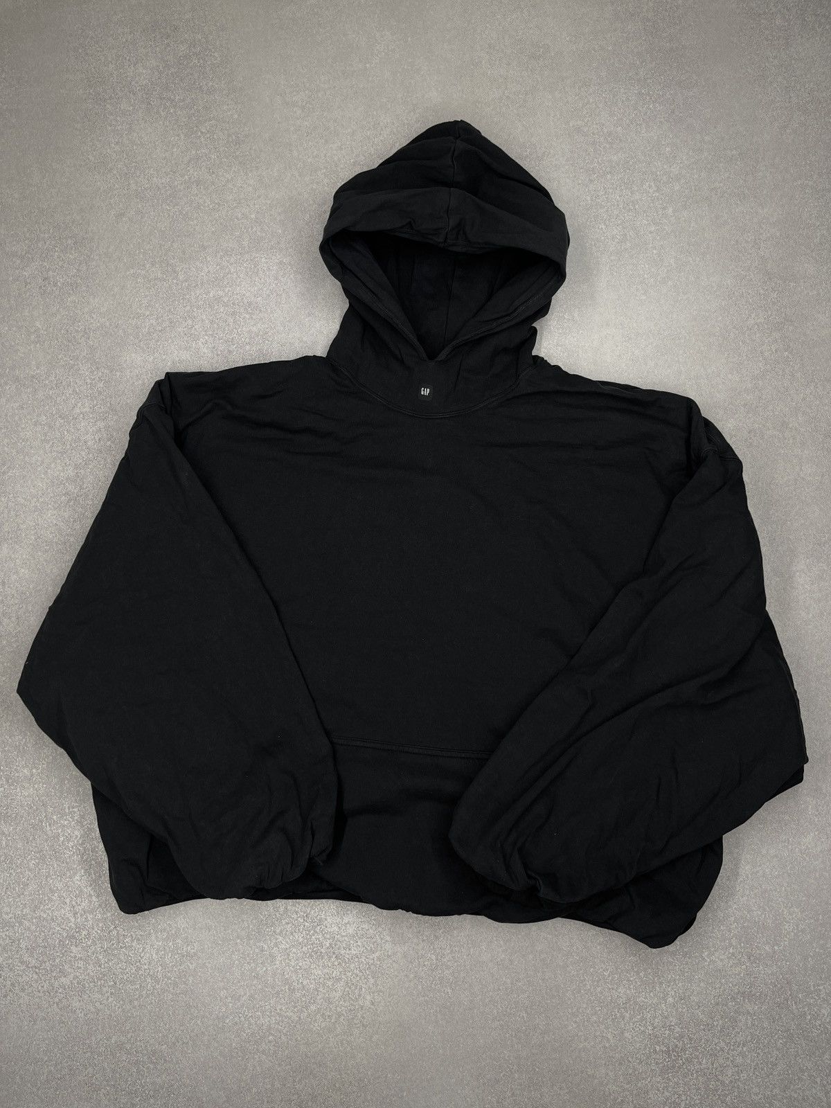 Balenciaga × Gap × Yeezy Kanye West Yzy Gap Padded Hoodie Black ENGINEERED BALENCIAGA Size US M / EU 48-50 / 2 - 6 Thumbnail