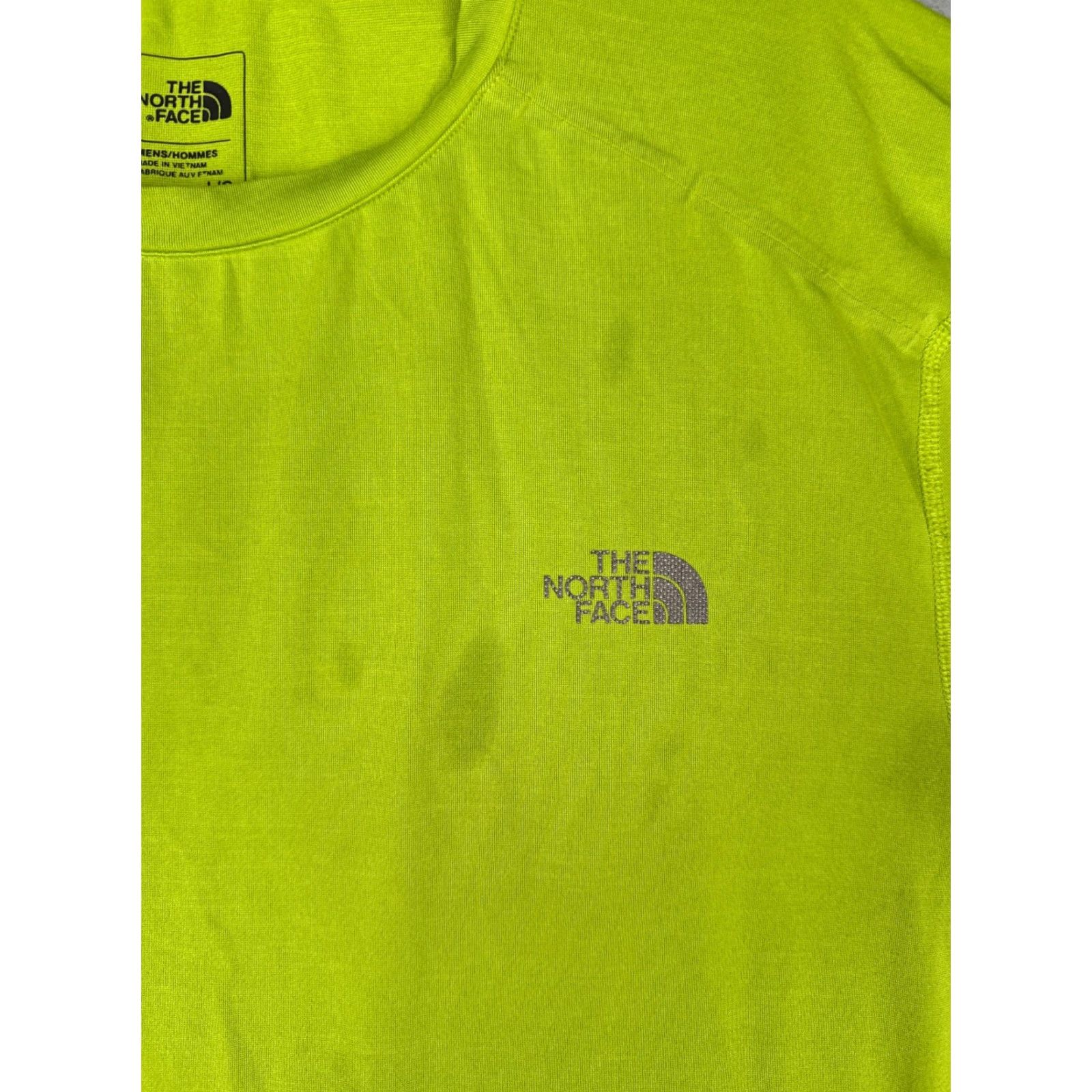 The North Face The North Face Shirt Men L Green Crew Neck Polyester Breathable All Seasons Logo T-Shirt Size US L / EU 52-54 / 3 - 6 Thumbnail