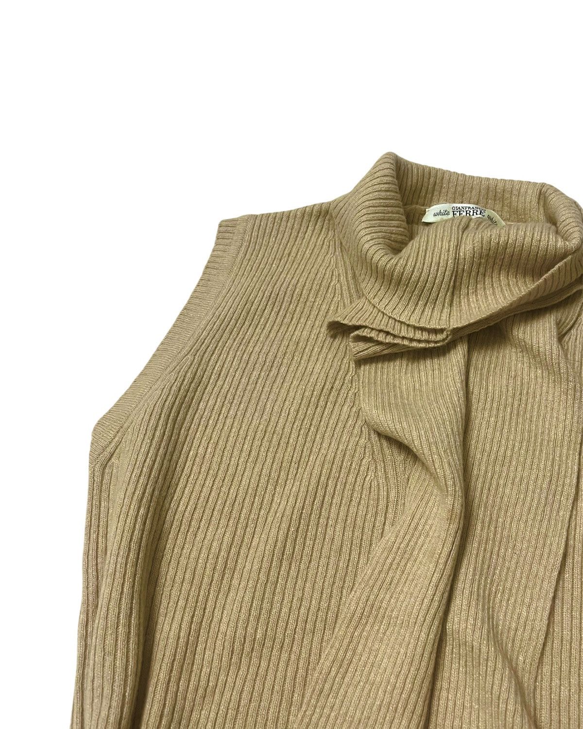 Gianfranco Ferre Gianfranco Ferre Y2K Asymmetrical Draped Sleeveless Knit Top Size M / US 6-8 / IT 42-44 - 9 Thumbnail