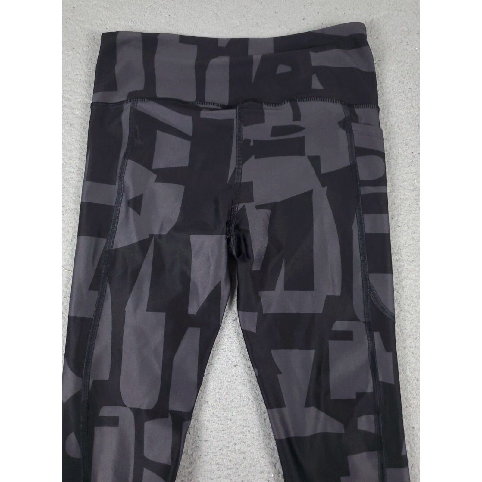 Under Armour Under Armour Pants Womens Small Gray Compression Leggings Jogger Activewear Pockets Womens Size 28" / US 6 / IT 42 - 6 Thumbnail