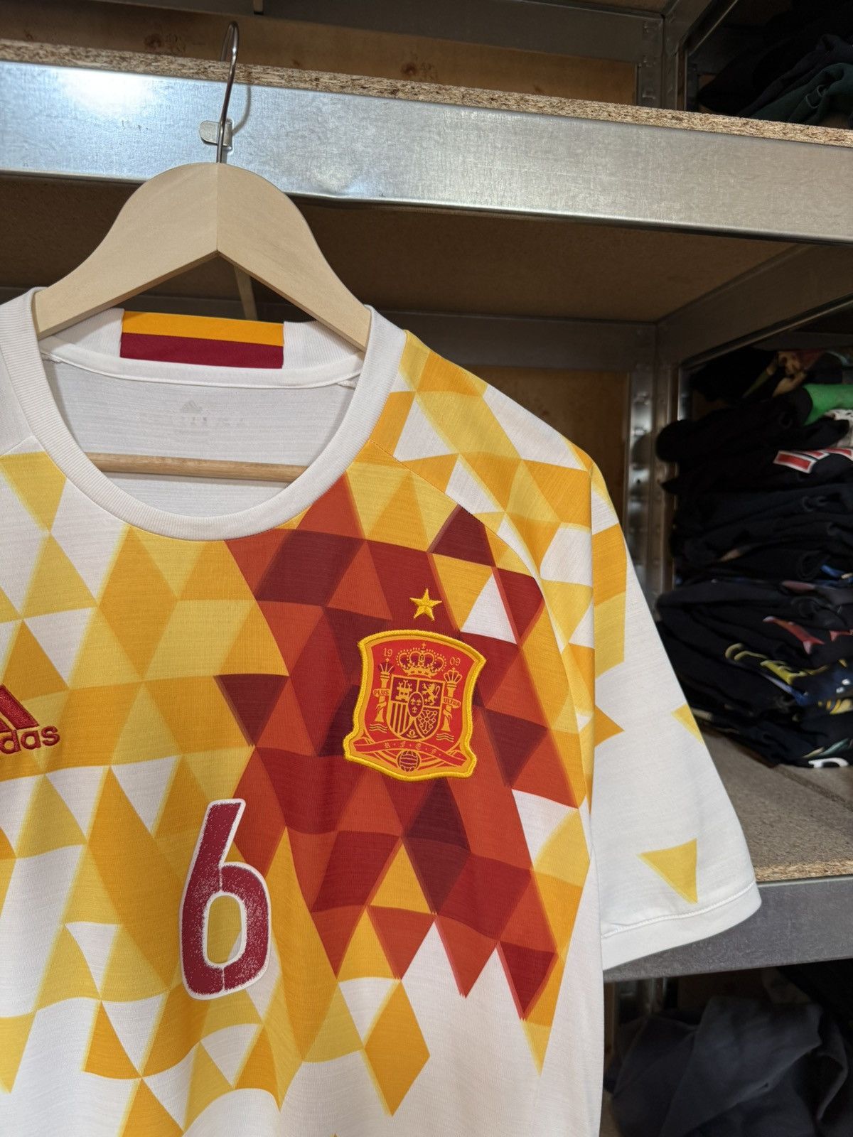 Adidas × Vintage Vintage Adidas Spain 2016 2017 A. Iniesta Away Soccer Jersey Size US S / EU 44-46 / 1 - 4 Thumbnail
