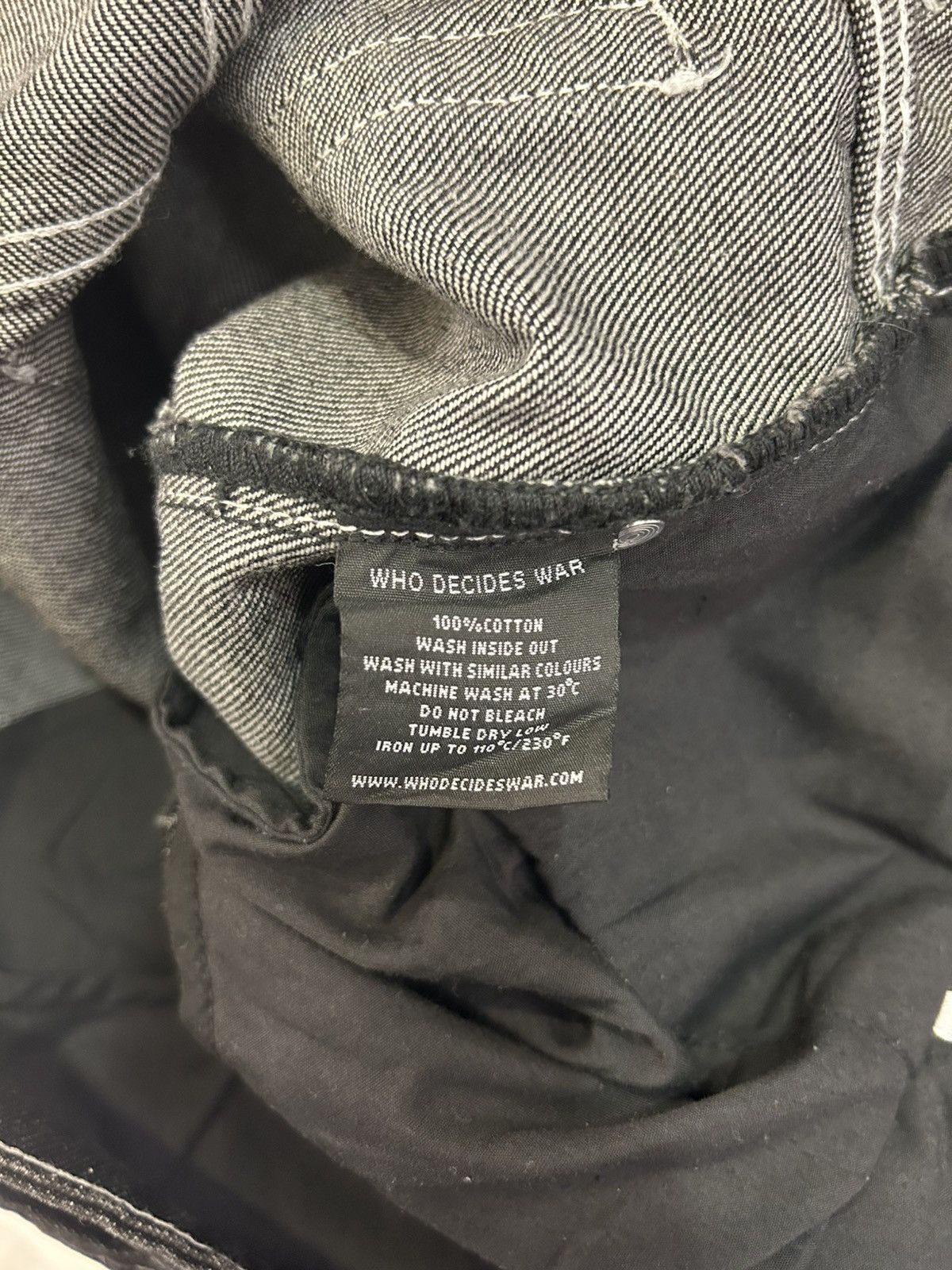 Who Decides War Who Decides War Ultra Flare Scripture Jeans Size US 36 / EU 52 - 8 Thumbnail