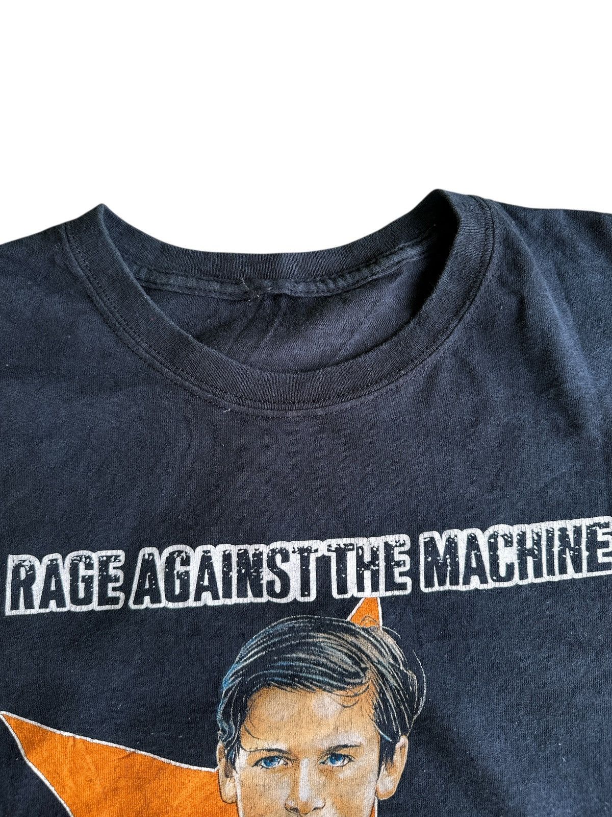 Vintage Y2k Rage Against The Machines Tee🎌💥