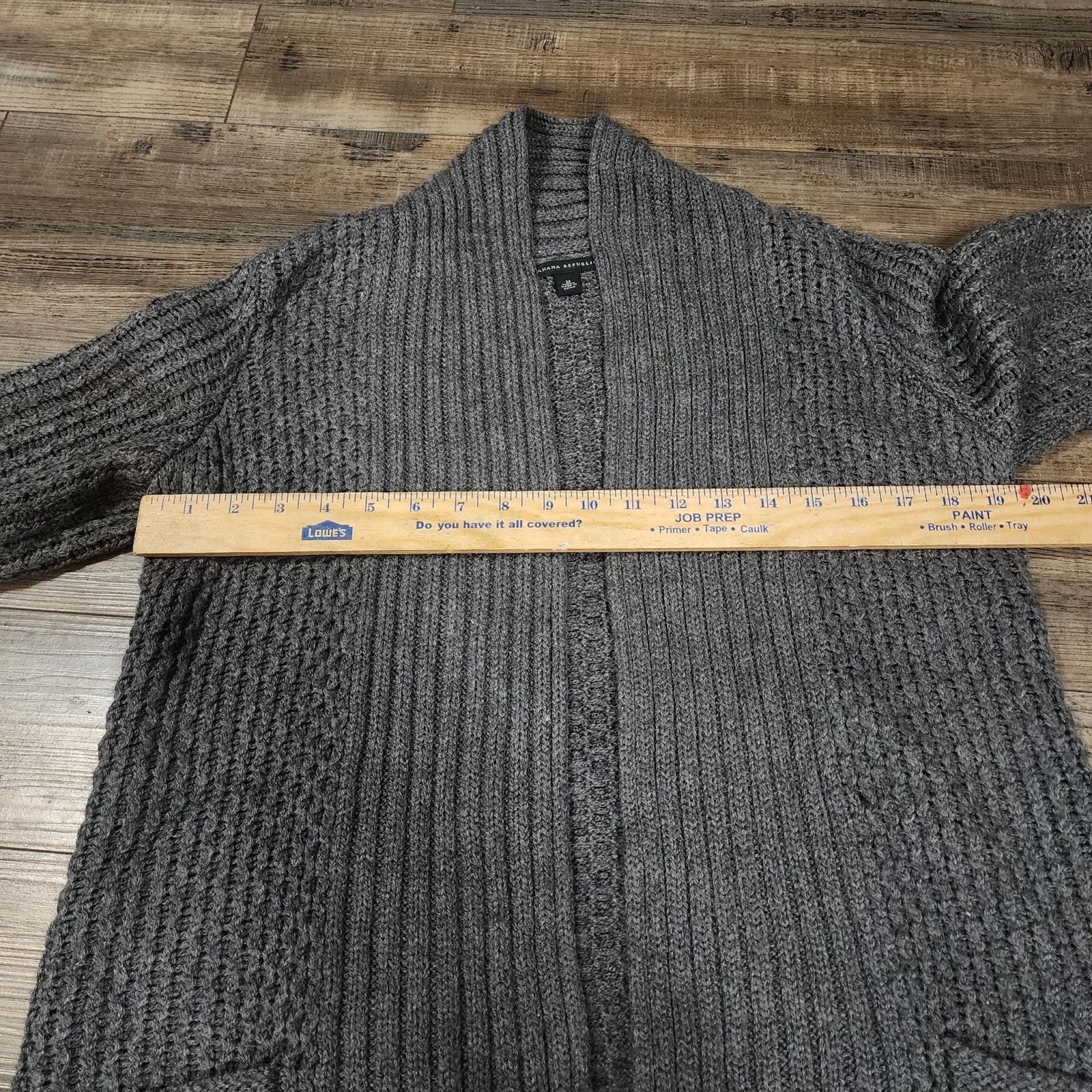 Banana Republic Banana Republic Gray short sleeve cardigan women's SZ M 2201 Size M / US 6-8 / IT 42-44 - 3 Thumbnail