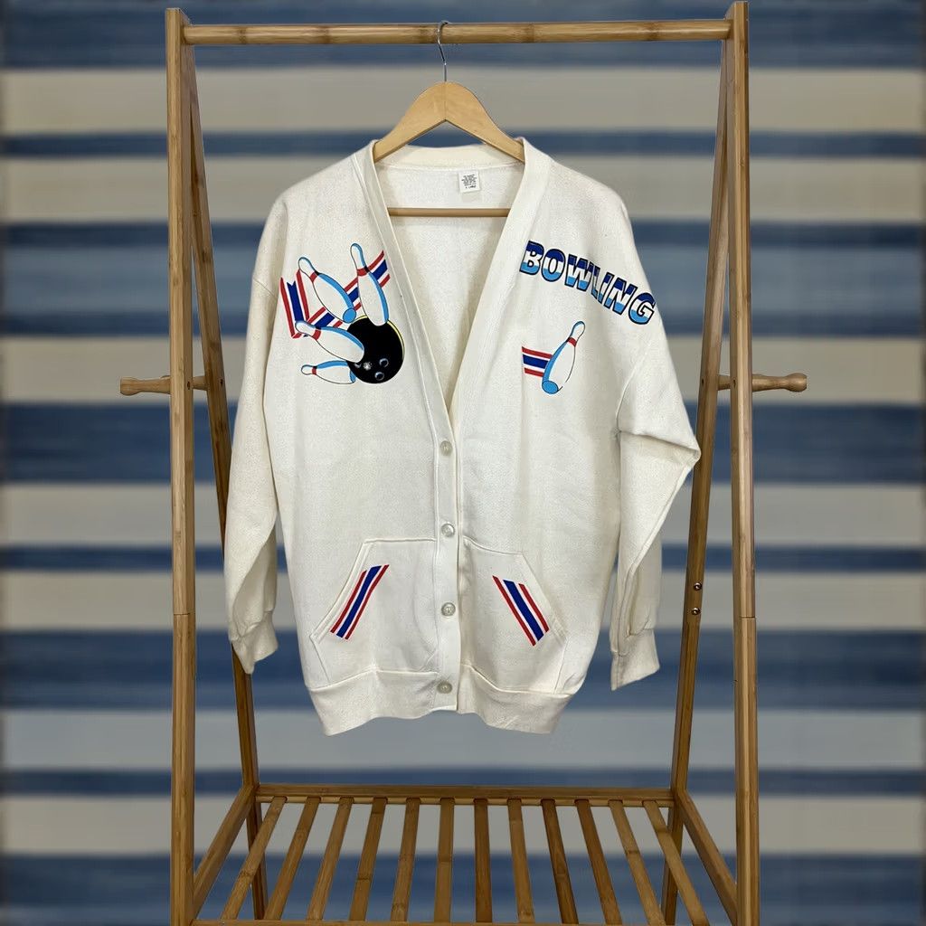 Vintage VINTAGE 80s Bowling Themed Strike Spare Pocket Cardigan Sweater XL Cream USA Mens Size US XL / EU 56 / 4 - 1 Thumbnail