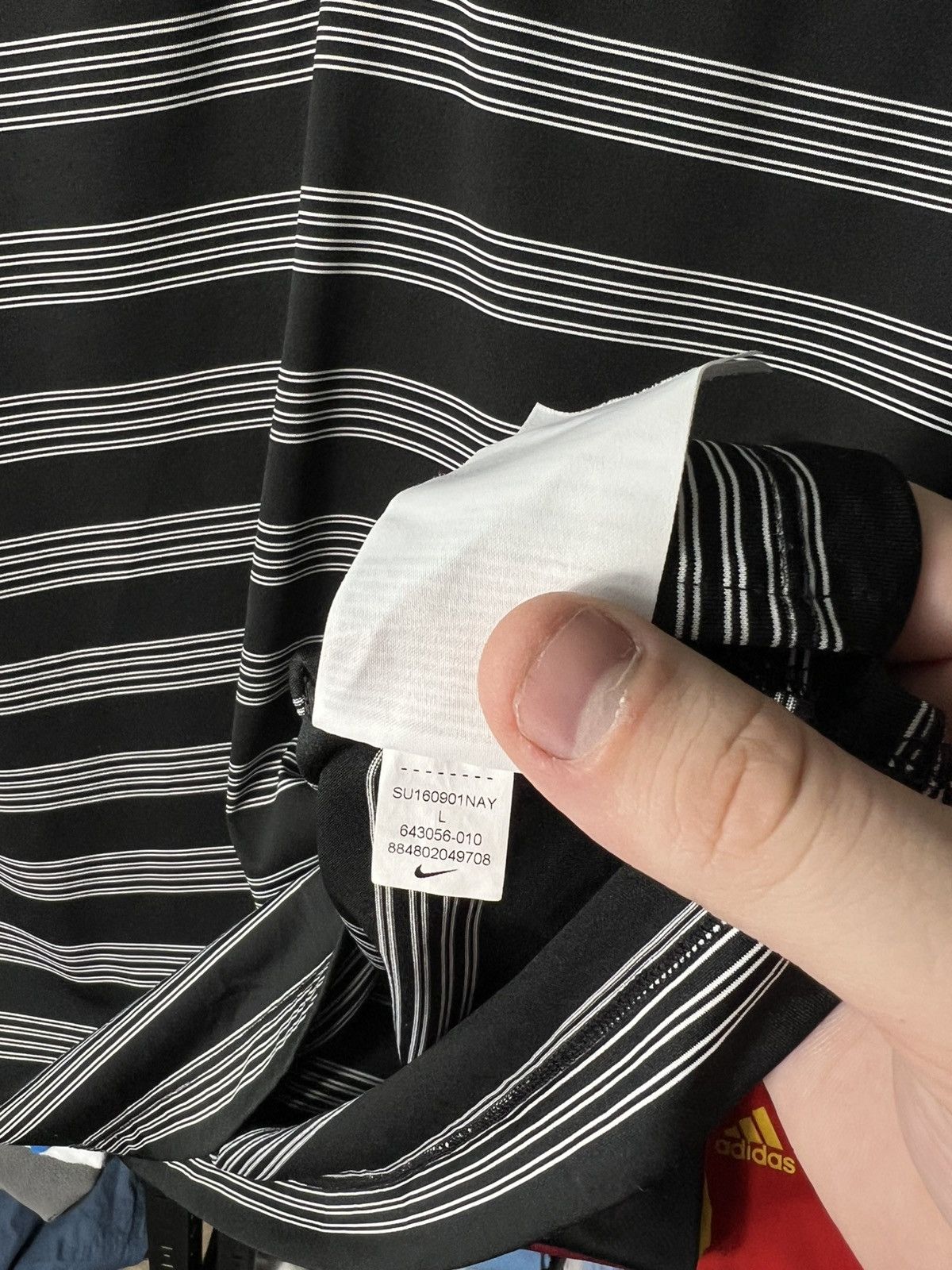 Nike 🏌️‍♂️ Nike Golf Striped Dri-FIT Polo Shirt – Size L – Classic Size US L / EU 52-54 / 3 - 7 Thumbnail