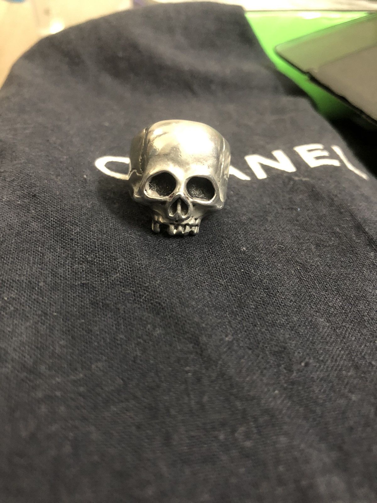 Vintage skull ring /keith richard style Size ONE SIZE - 1 Thumbnail