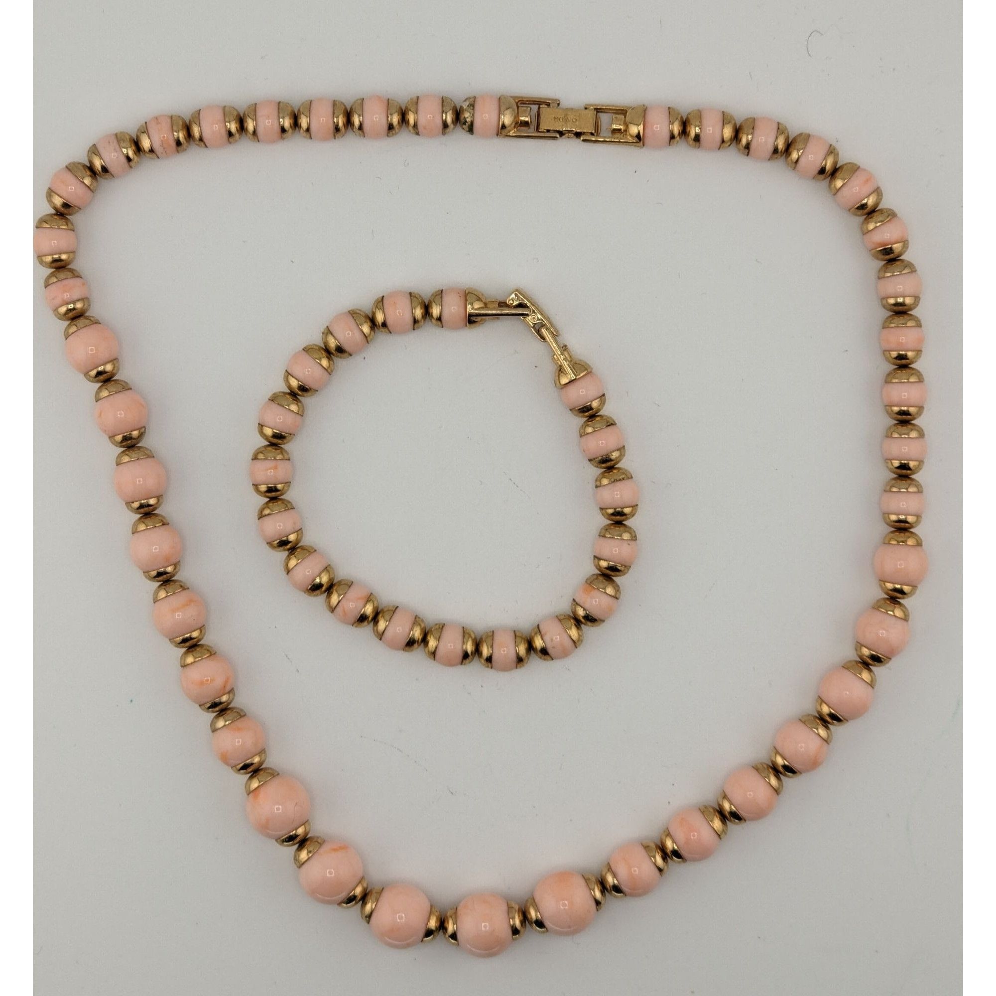 Other Vintage 80s Avon Necklace & Bracelet Set With Pink Lucite Be Size ONE SIZE - 6 Thumbnail