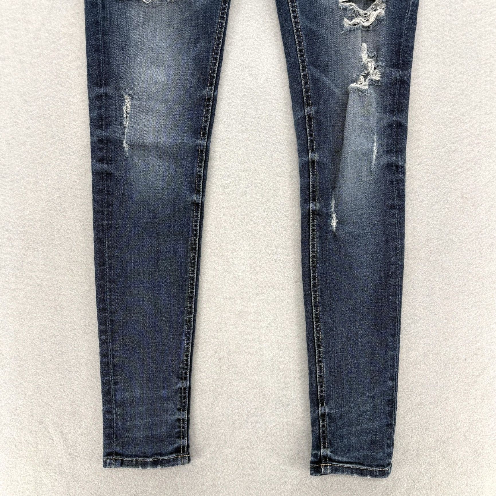 Vintage VINTAGE Buckle BKE Denim Stella Skinny Jeans Womens 25R Blue Distressed Stretch Grunge Size 42" / US 20 - 3 Thumbnail