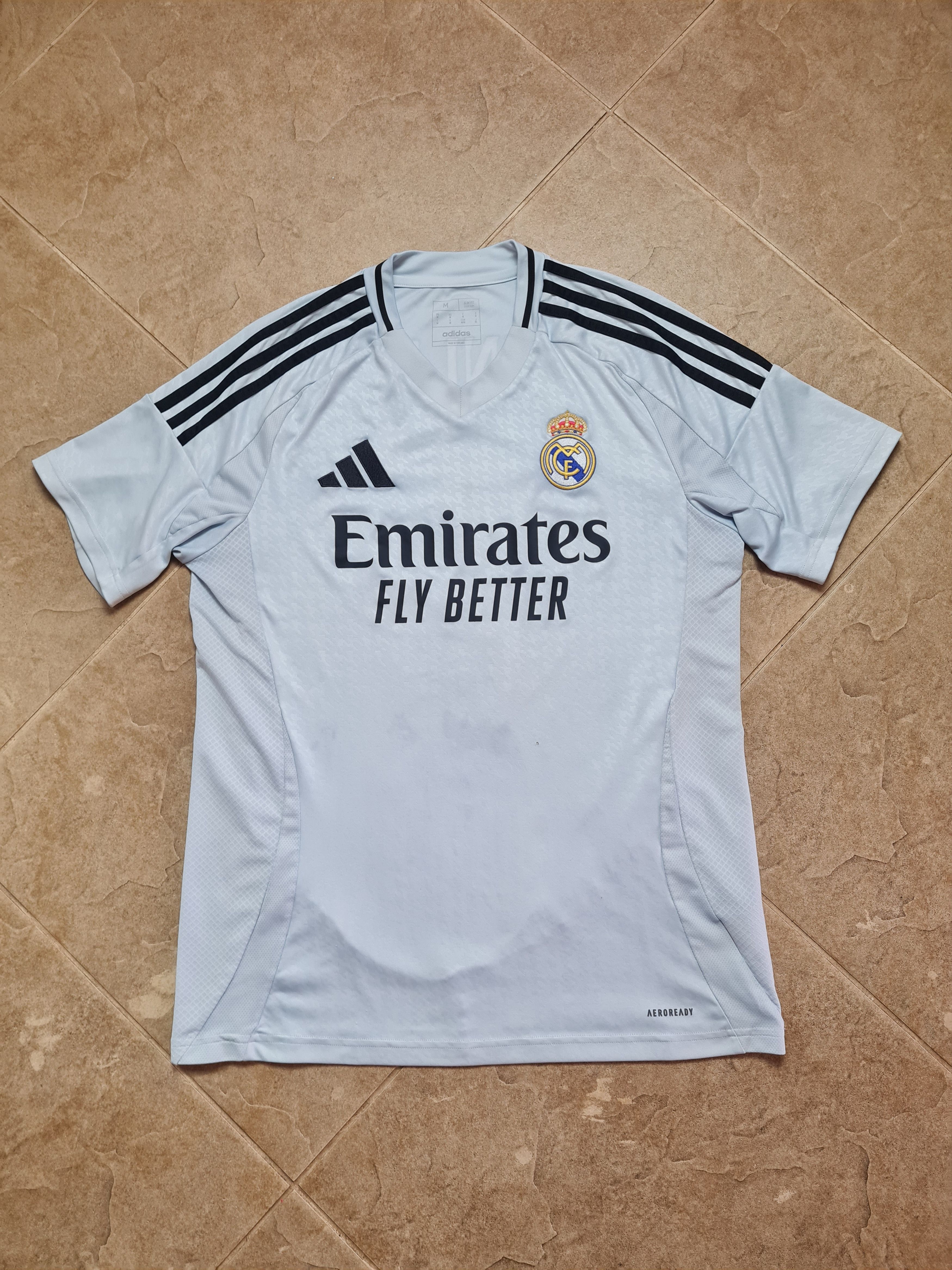 Adidas Adidas Real Madrid Home 24/25 Soccer Jersey Vini Jr 7 IU5011 Size US M / EU 48-50 / 2 - 4 Thumbnail