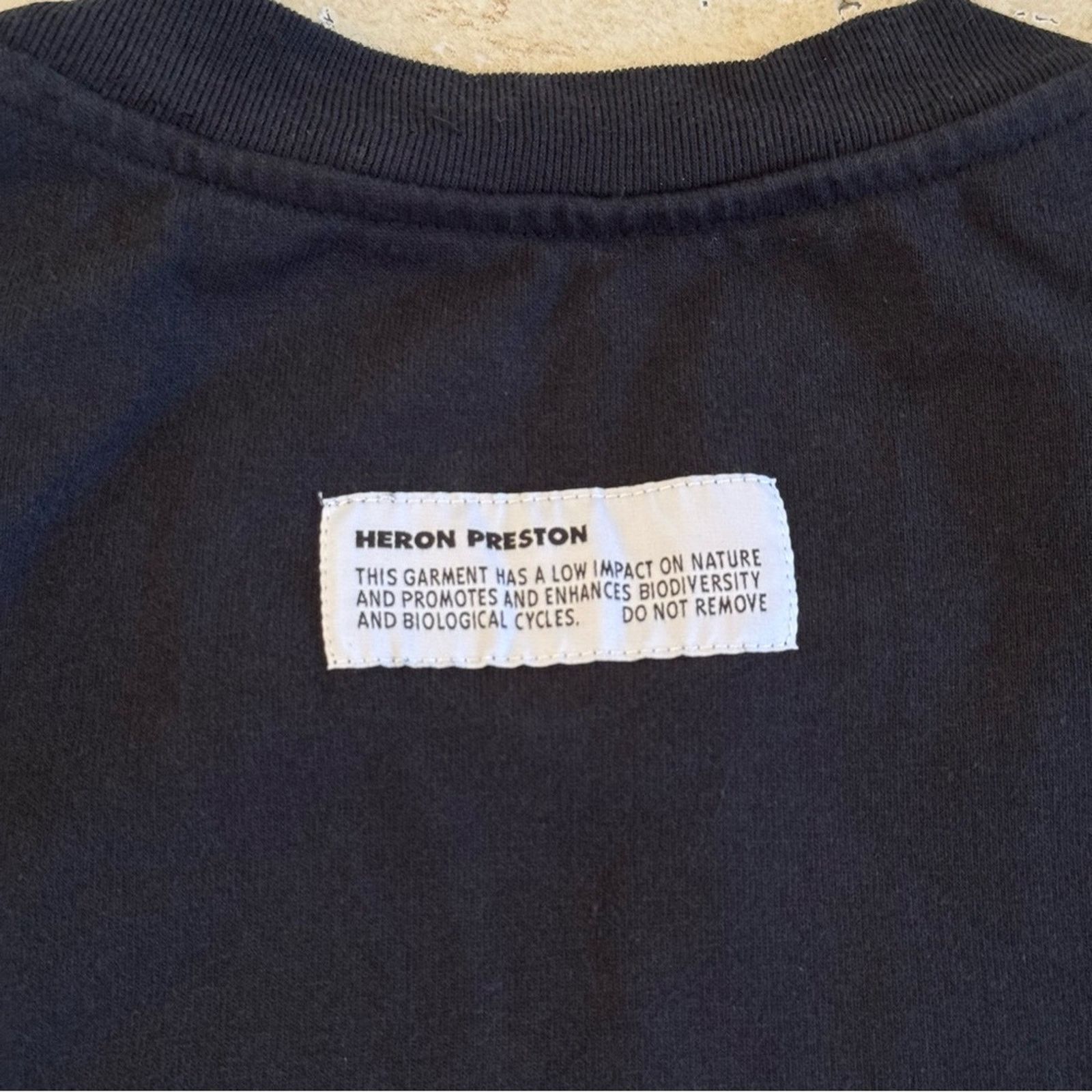 Heron Preston NWOT! Heron Preston Tshirt For Men, Size M, Black, Authentic Size US M / EU 48-50 / 2 - 10 Thumbnail