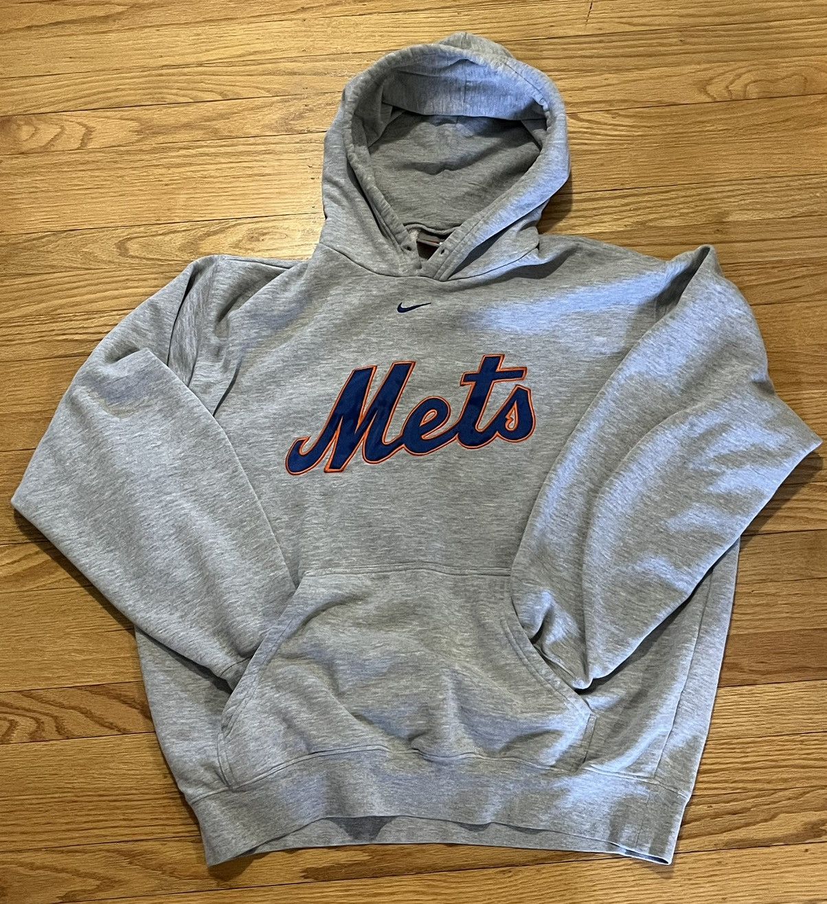 VINTAGE popular 90'S NIKE NY METS CENTER SWOOSH HOODIE