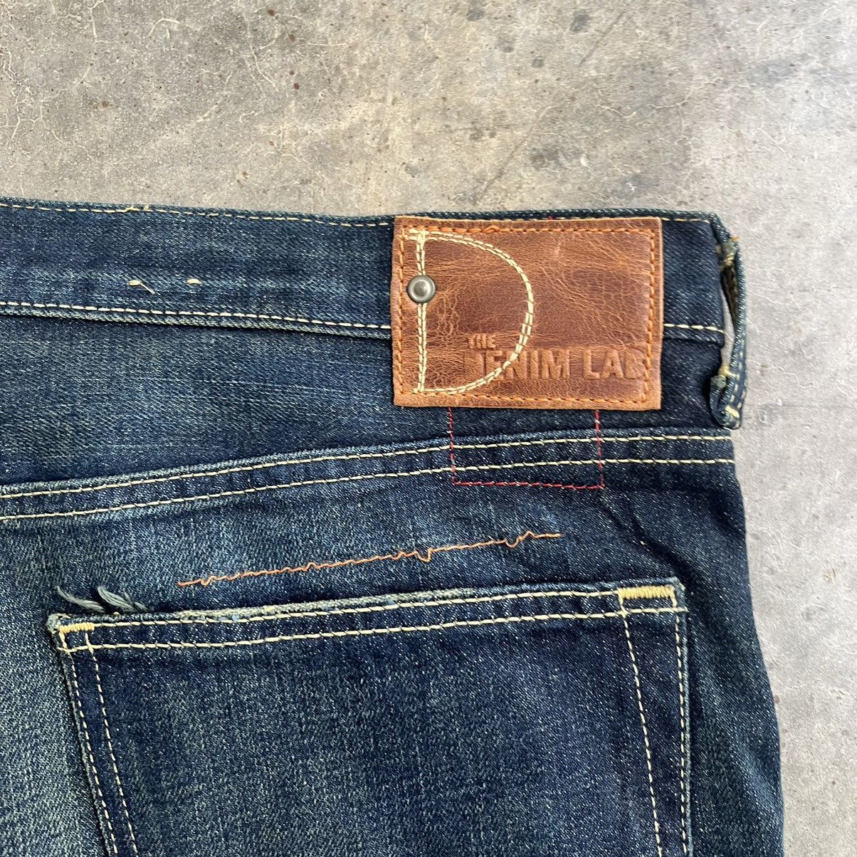 Japanese Brand Y2K Japanese Denim Jeans Jaded Distressed and Faded 40x32 Size US L / EU 52-54 / 3 - 4 Thumbnail