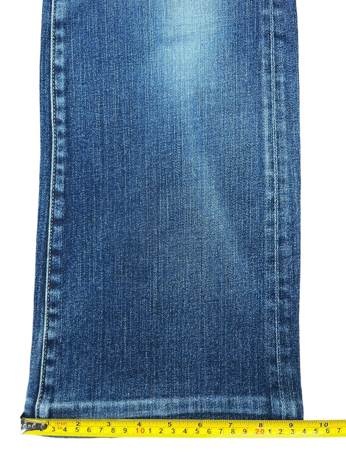 Japanese Brand × Jun Takahashi × Uniqlo Vintage Y2K Japanese Brand Blue Faded Washed Flare Jeans Size US 30 / EU 46 - 14 Thumbnail