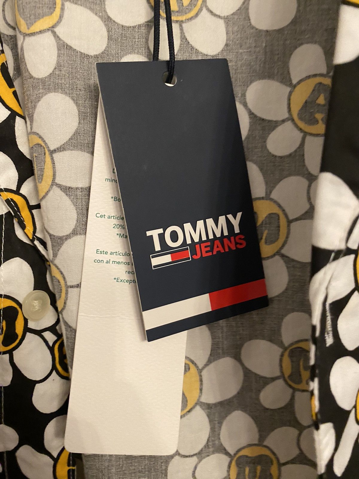 Tommy Hilfiger Tommy Jeans Relaxed Fit Button-Up Shirt Size US L / EU 52-54 / 3 - 5 Thumbnail