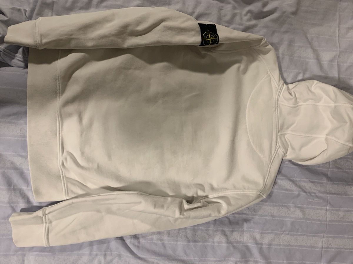 Stone Island Stone Island Hoodie White ( 64151 ) Size US S / EU 44-46 / 1 - 2 Thumbnail