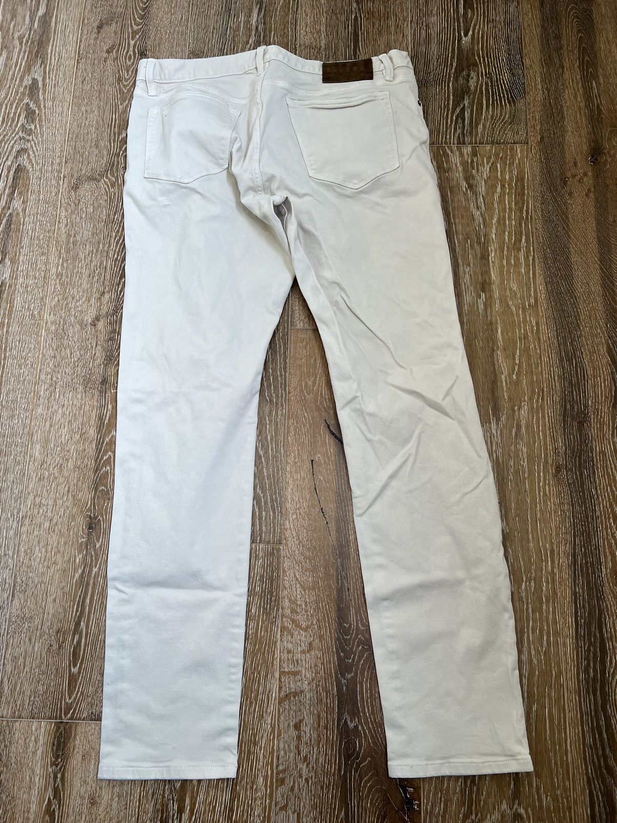Todd Snyder Todd snyder cream slim fit 5 pocket stretch jeans Size US 36 / EU 52 - 2 Thumbnail