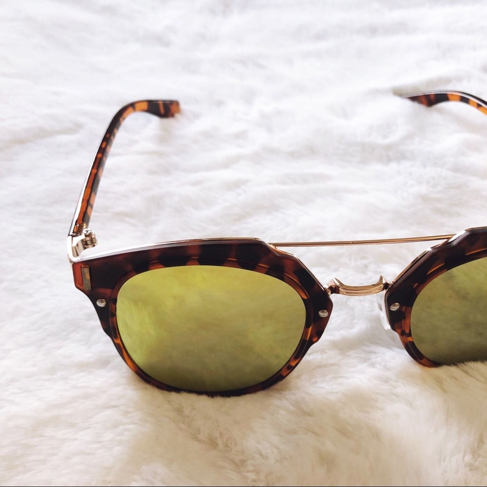 Other Taylor Tortoise Brown Brow Bar Sunglasses Size ONE SIZE - 3 Thumbnail