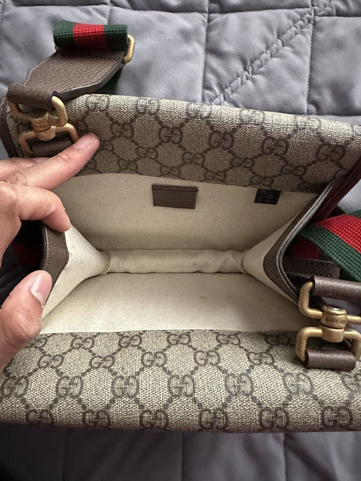 Gucci Gucci Men’s Tiger Shoulder Bag Size ONE SIZE - 12 Thumbnail