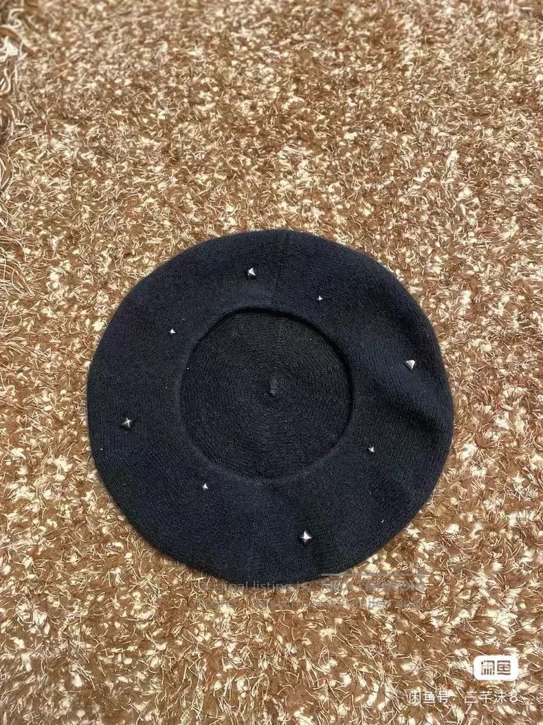 Hermes Hermes size M Cashmere Beret Size ONE SIZE - 6 Thumbnail