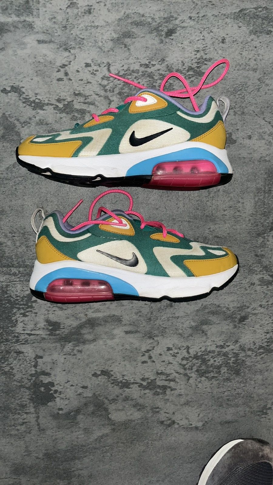 Nike Nike WMNS Air Max 200 “Mystic Green” ] – Brand New (No Box) Size US 7 / IT 37 - 2 Thumbnail