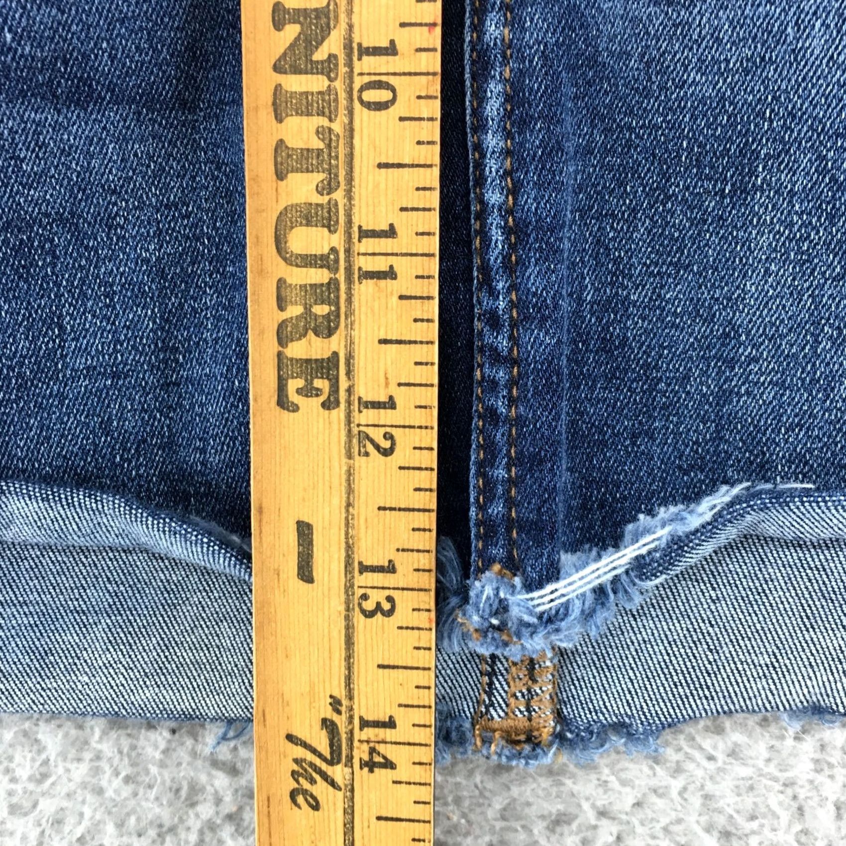 American Eagle Outfitters American Eagle Outfitters Mini Skirt Womens 00 Blue Dark Wash Denim Zip Pocket Pockets Comfort Classic 90s Style? Size 24" / US 00 / IT 34 - 5 Thumbnail