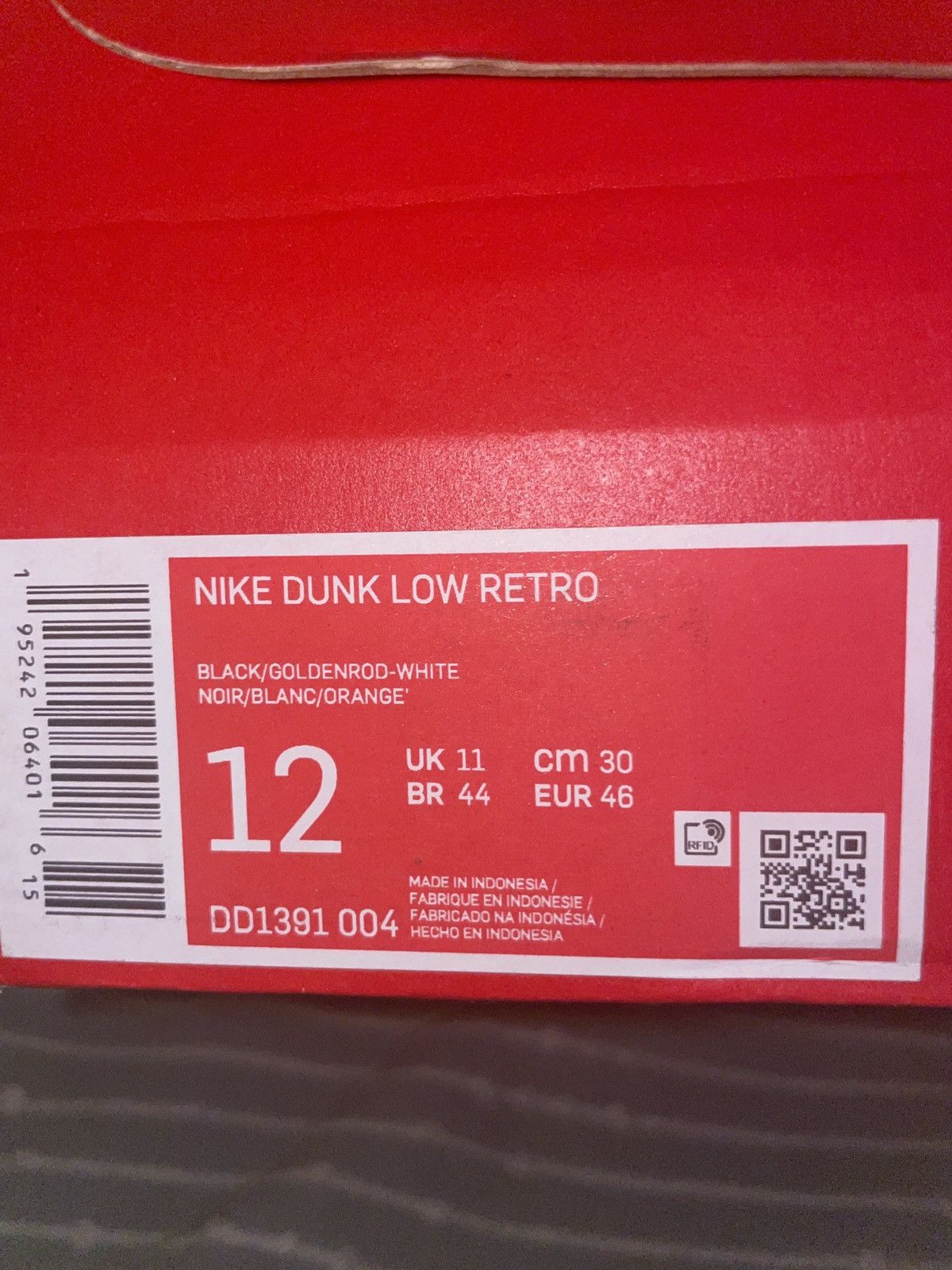 Nike Nike Dunk Low Retro ‘Goldenrod’ Size US 12 / EU 45 - 11 Thumbnail
