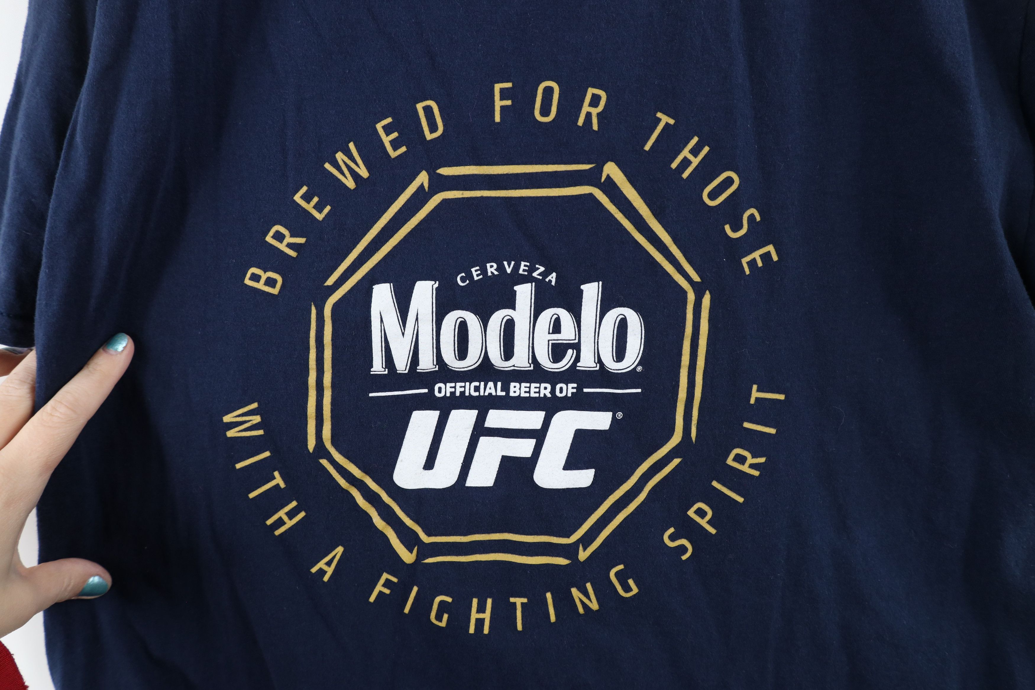 Vintage UFC Modelo Beer MMA Fighting Short Sleeve T-Shirt Navy Blue Size US XL / EU 56 / 4 - 4 Thumbnail