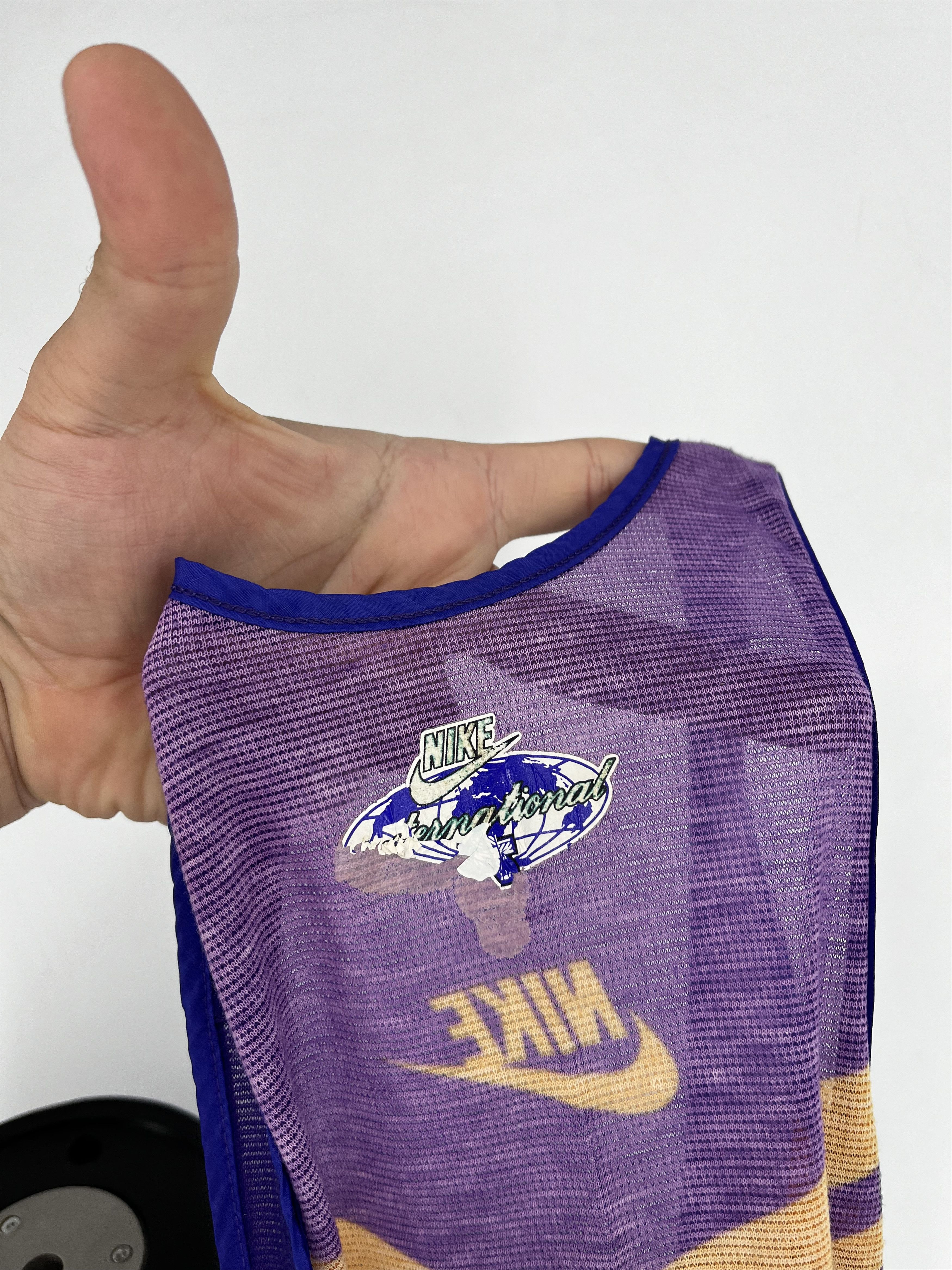 Nike × Vintage Nike International Men’s Running vest - Small. Vintage Size US S / EU 44-46 / 1 - 10 Thumbnail