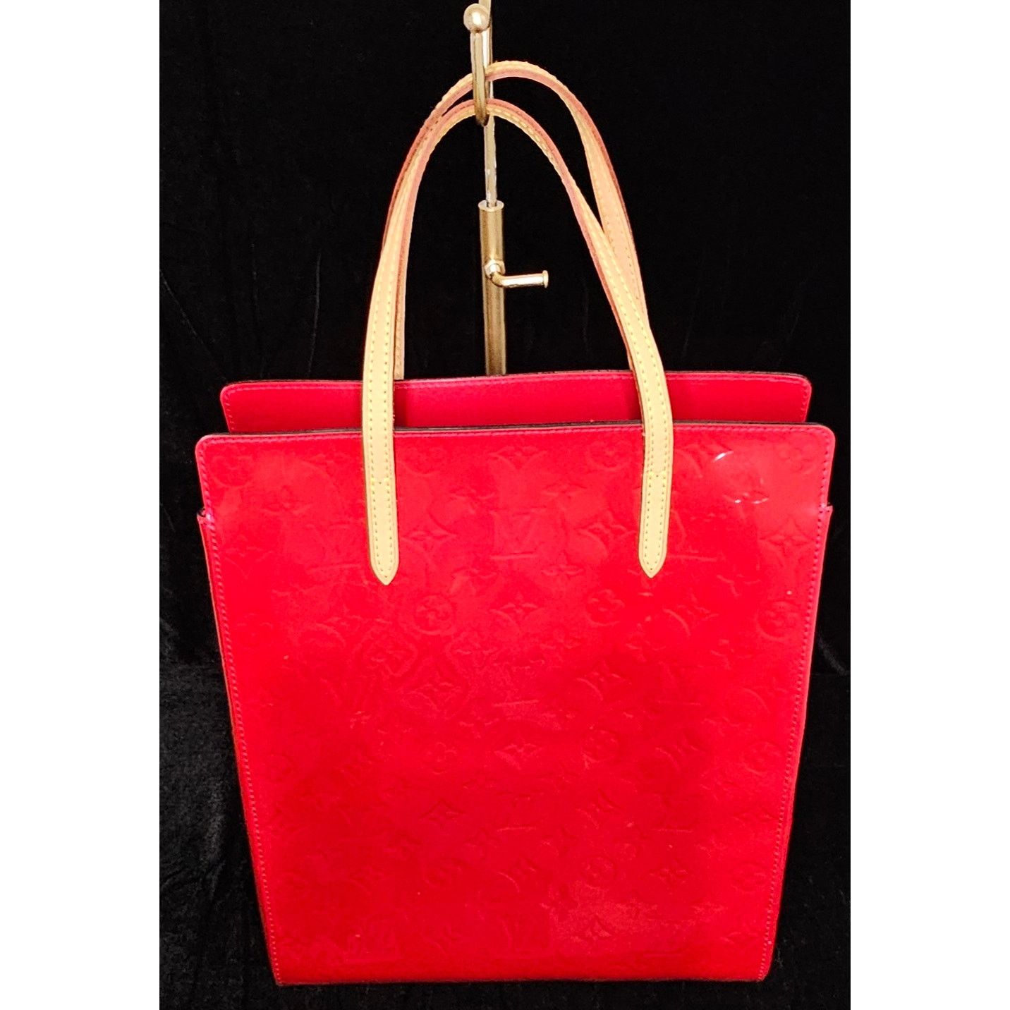 Louis Vuitton Louis Vuitton Red Monogram Vernis Reade MM Tote Size ONE SIZE - 2 Thumbnail