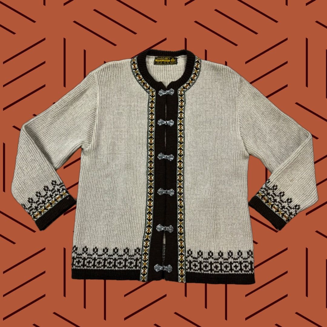 VINTAGE Nordstrikk NORWEGIAN SWEATER Cardigan Mens L Brown Wool Crew Neck Knits Buckle Hooks Fair Isle Wool Knit Style Outdoor 90s?