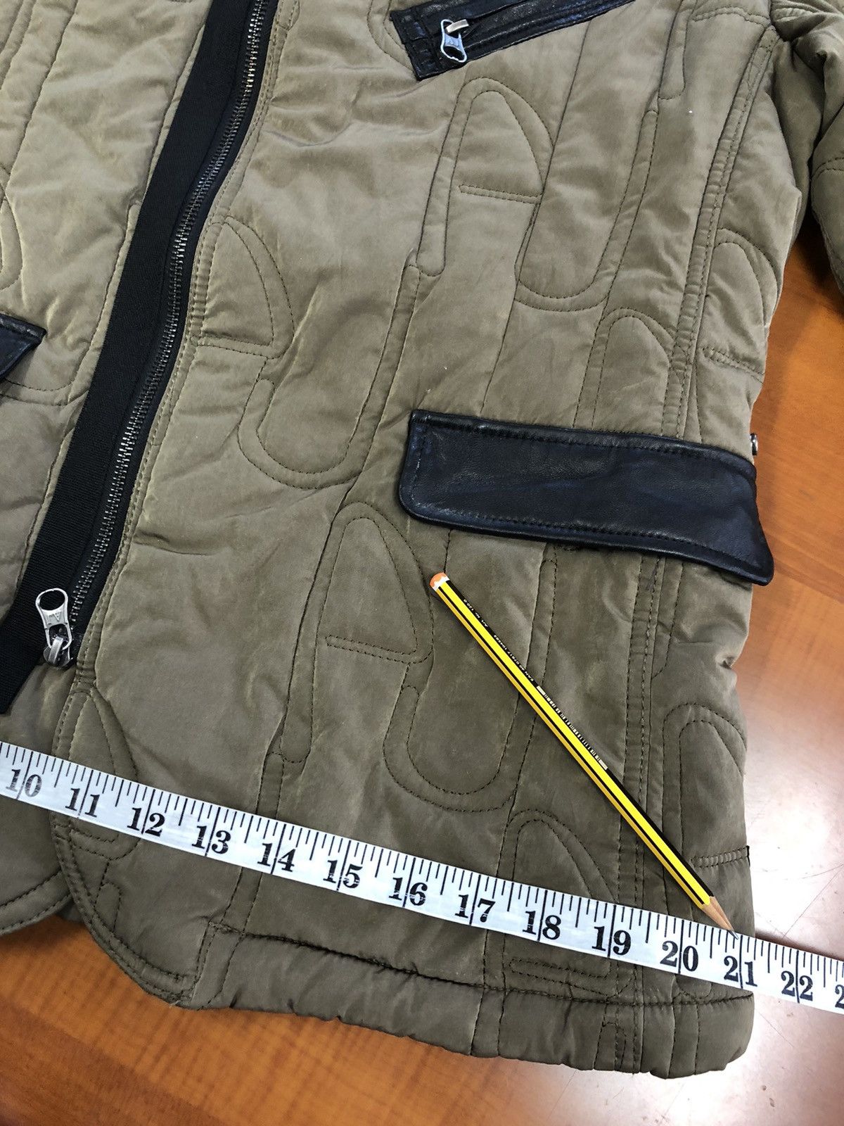 Armani Armani Jeans Cold Weather Jacket – Sleek & Durable Size US S / EU 44-46 / 1 - 22 Thumbnail