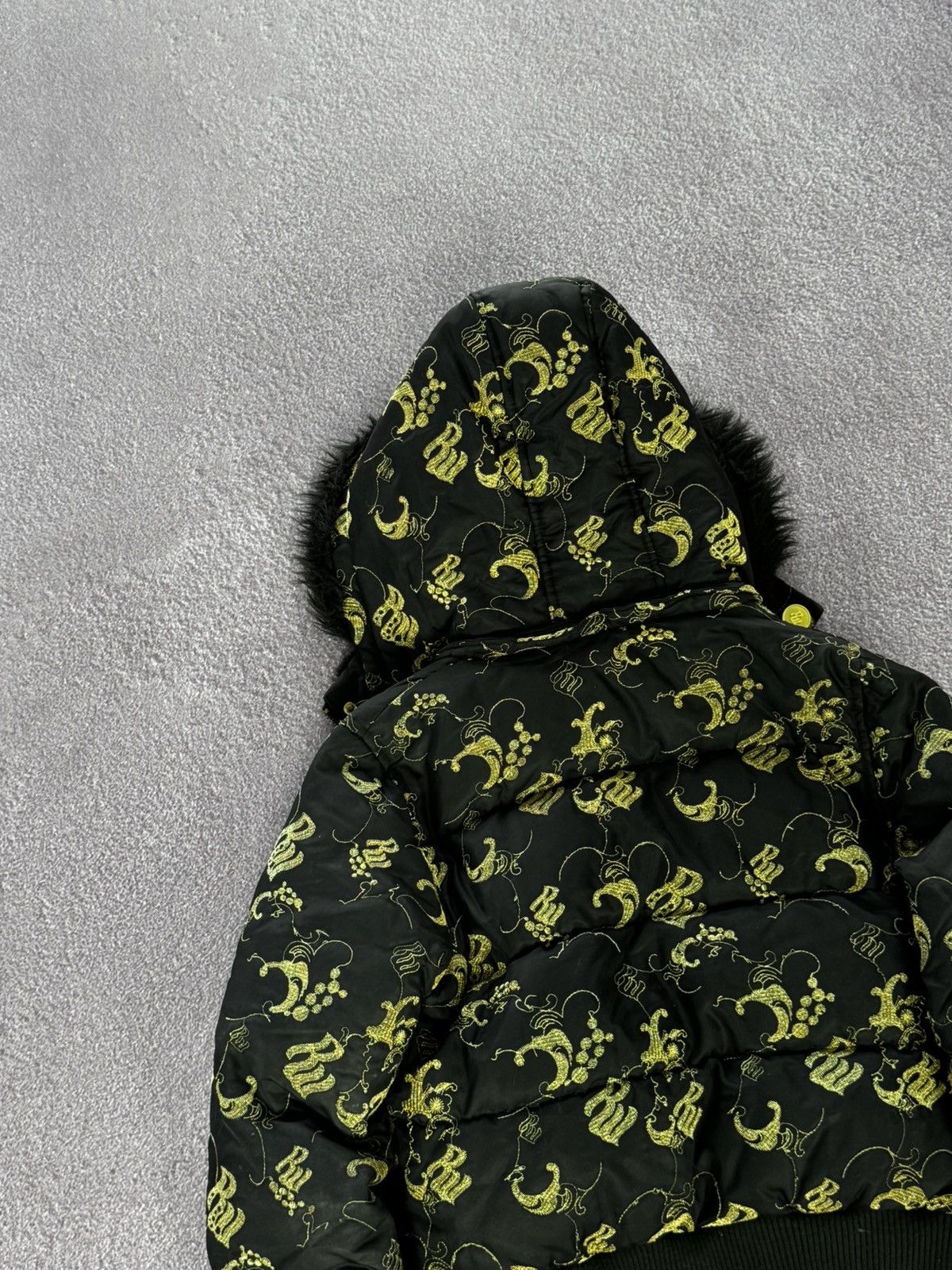 Rocawear Y2K Rocawear Cropped Hooded Puffer Jacket Size M / US 6-8 / IT 42-44 - 8 Thumbnail