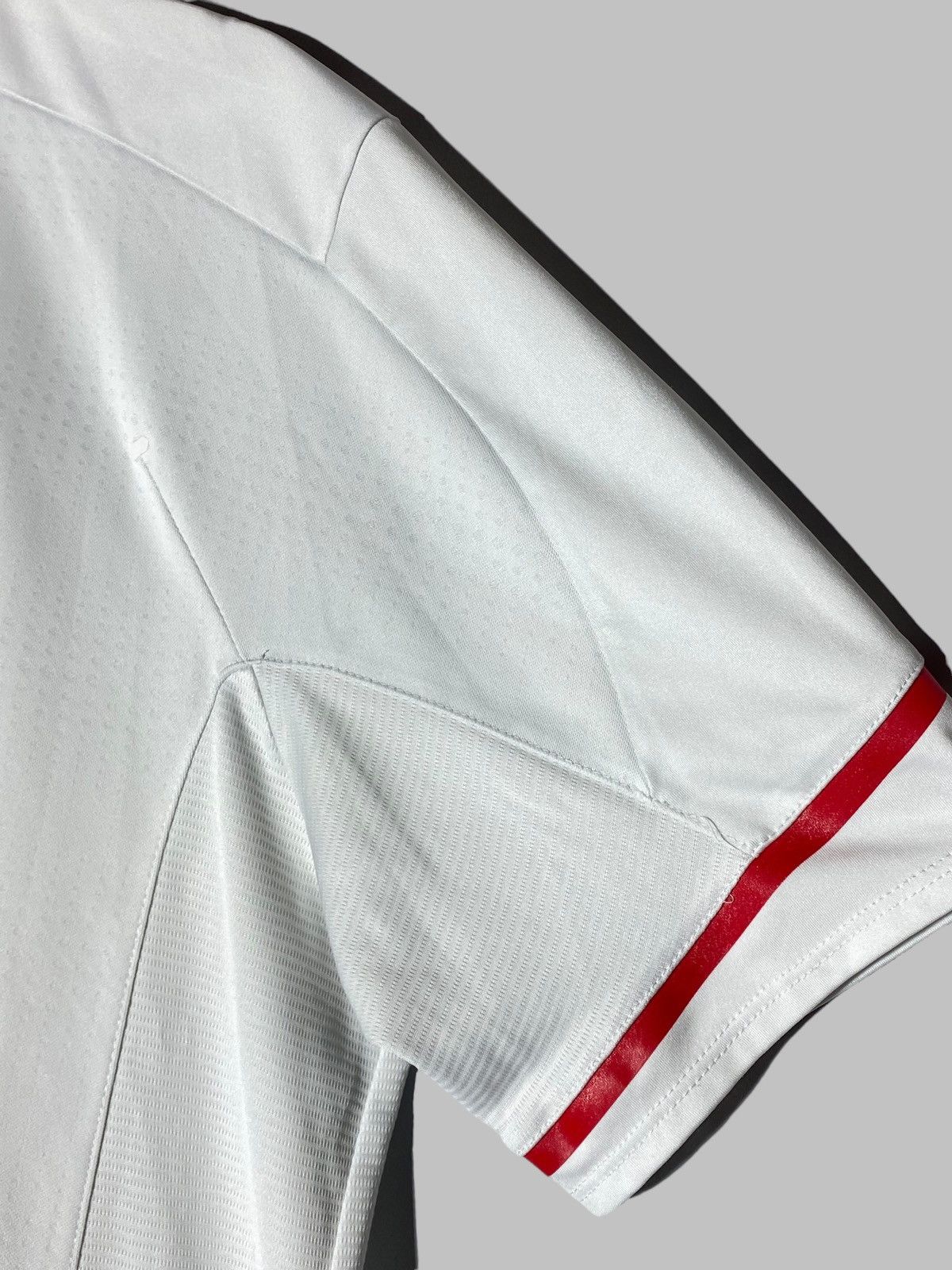 New Balance New Balance FC Liverpool 2015 2016 Away Football Shirt Size US XL / EU 56 / 4 - 11 Thumbnail