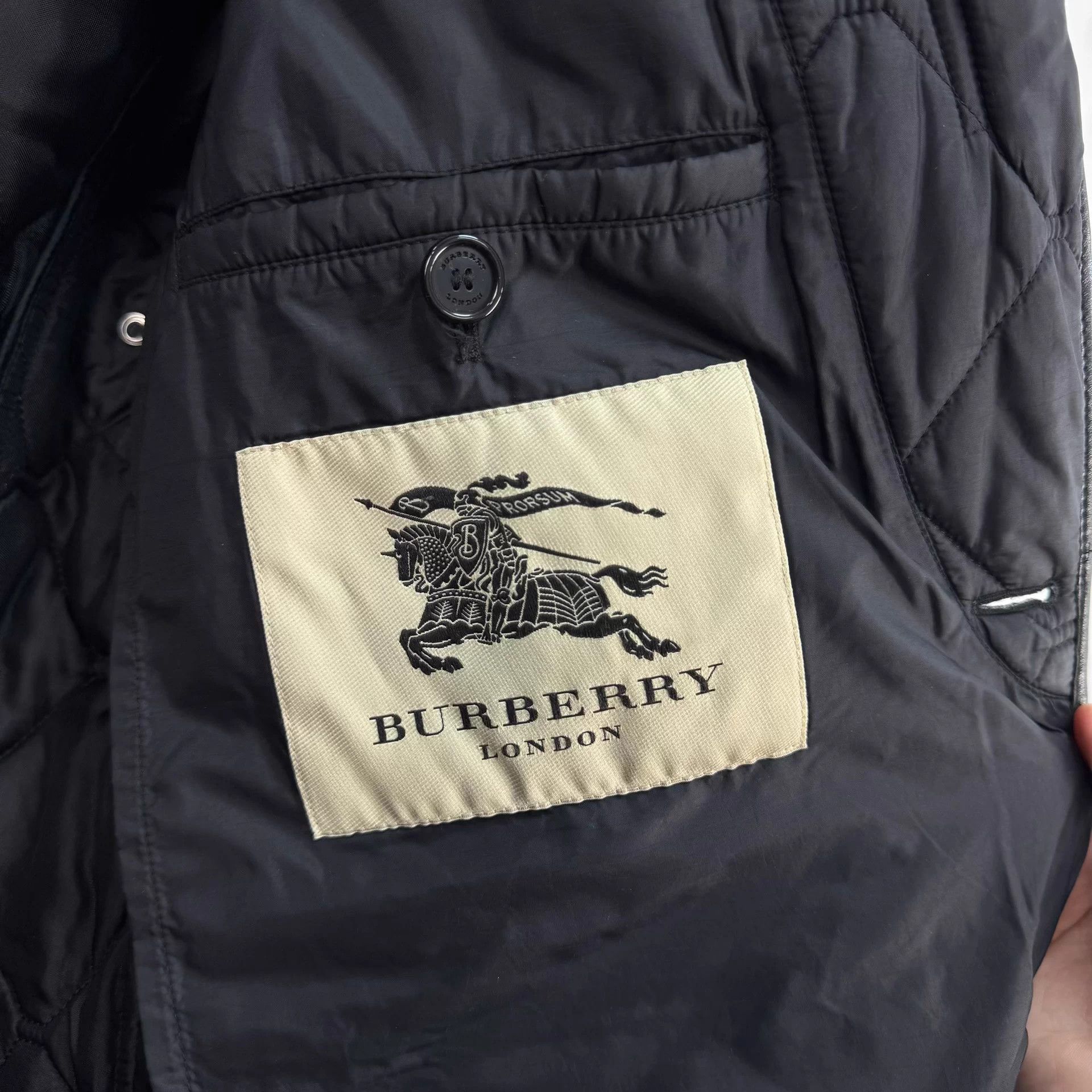 Burberry Burberry Diamond Leather Trim Black Puffer 52 Mint Size US L / EU 52-54 / 3 - 5 Thumbnail