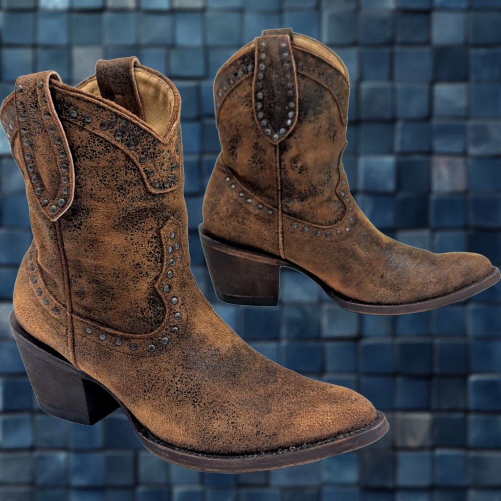 Vintage Idyllwind Miranda Lambert Wheels Western Ankle Boot Women 6.5B Brown Suede Boots Cowgirl, 6.5B, Brown, Suede Size US 7 / IT 37 - 1 Thumbnail